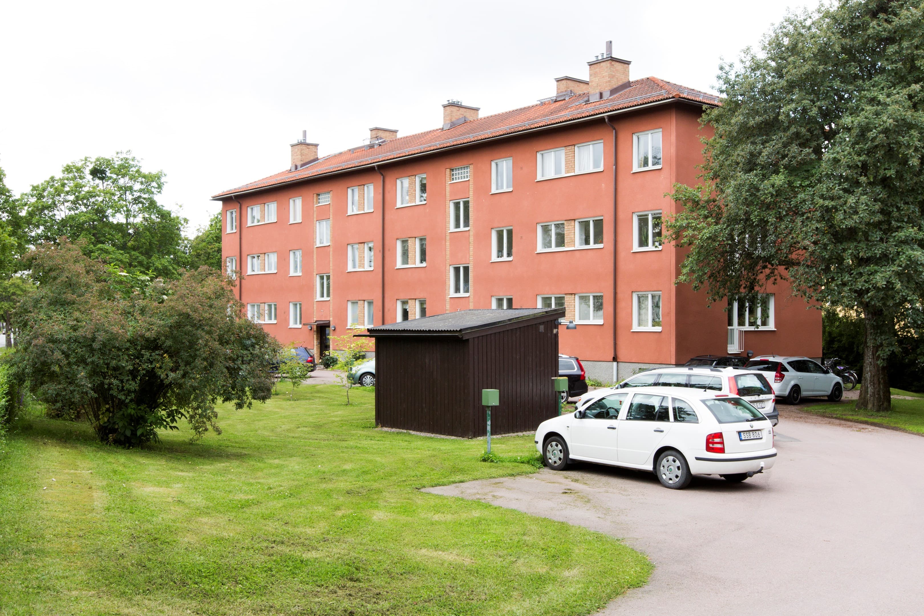 Dag hammarskjölds väg 25A