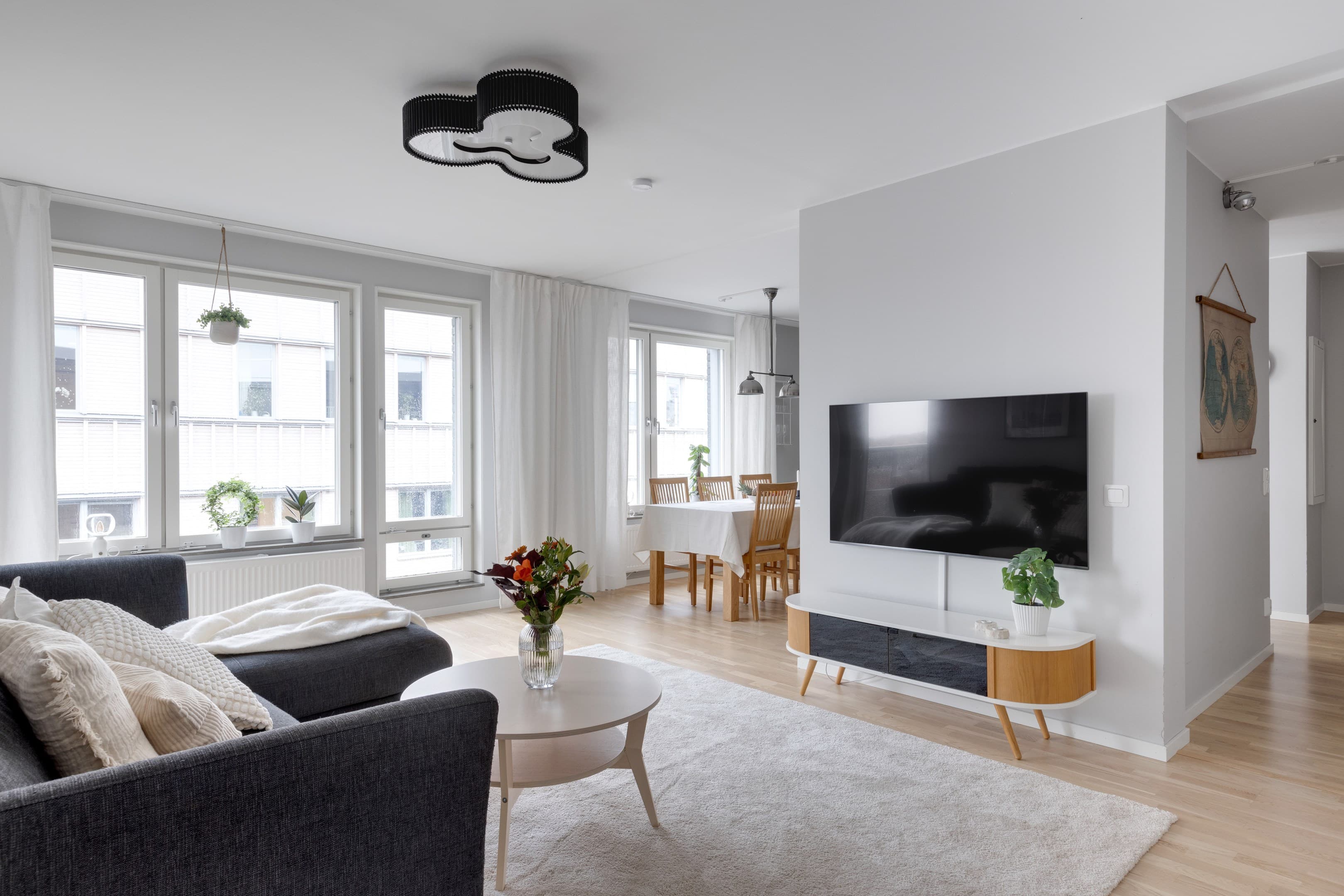 Svärdsliljegatan 4