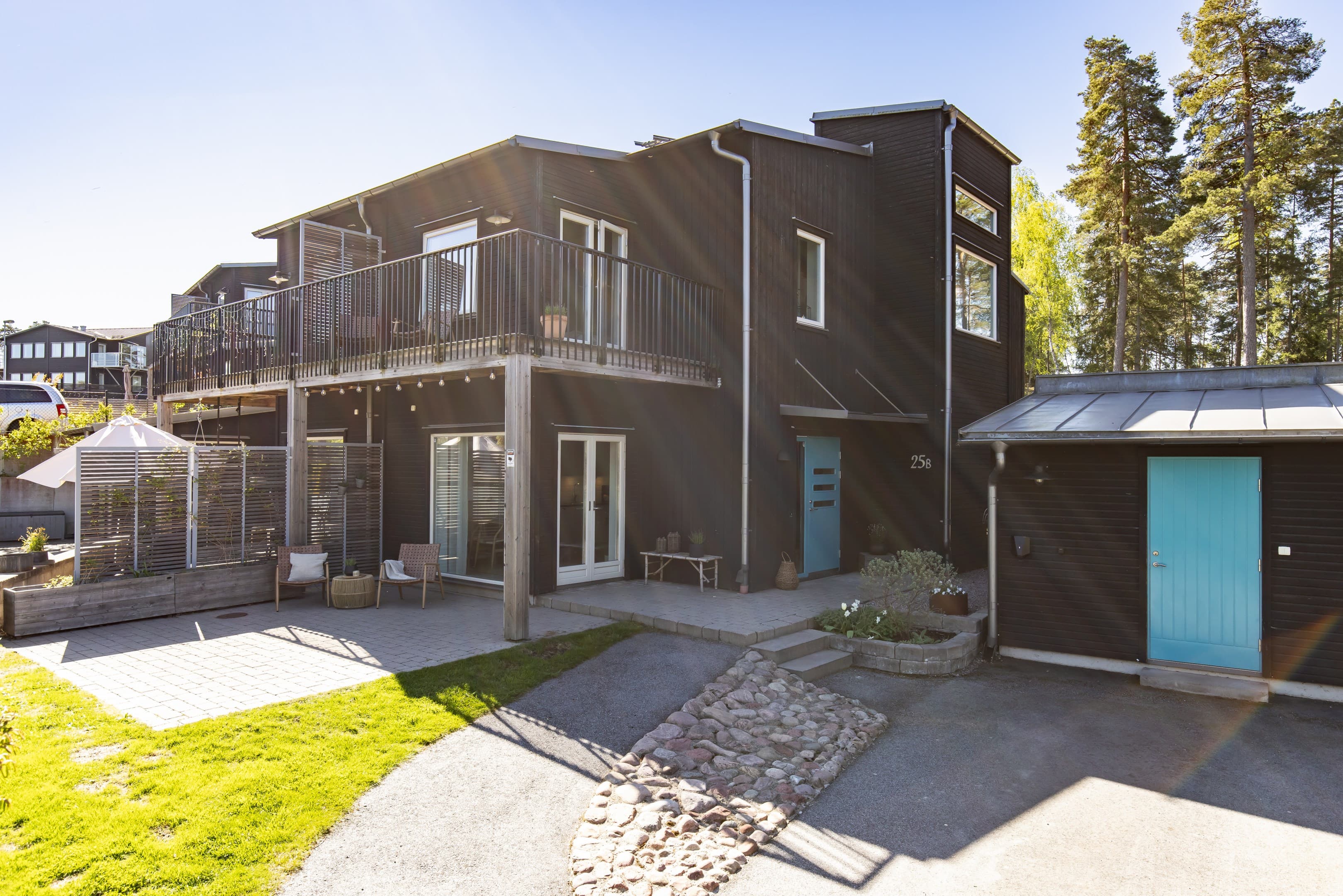 Kils gårdsväg 25B