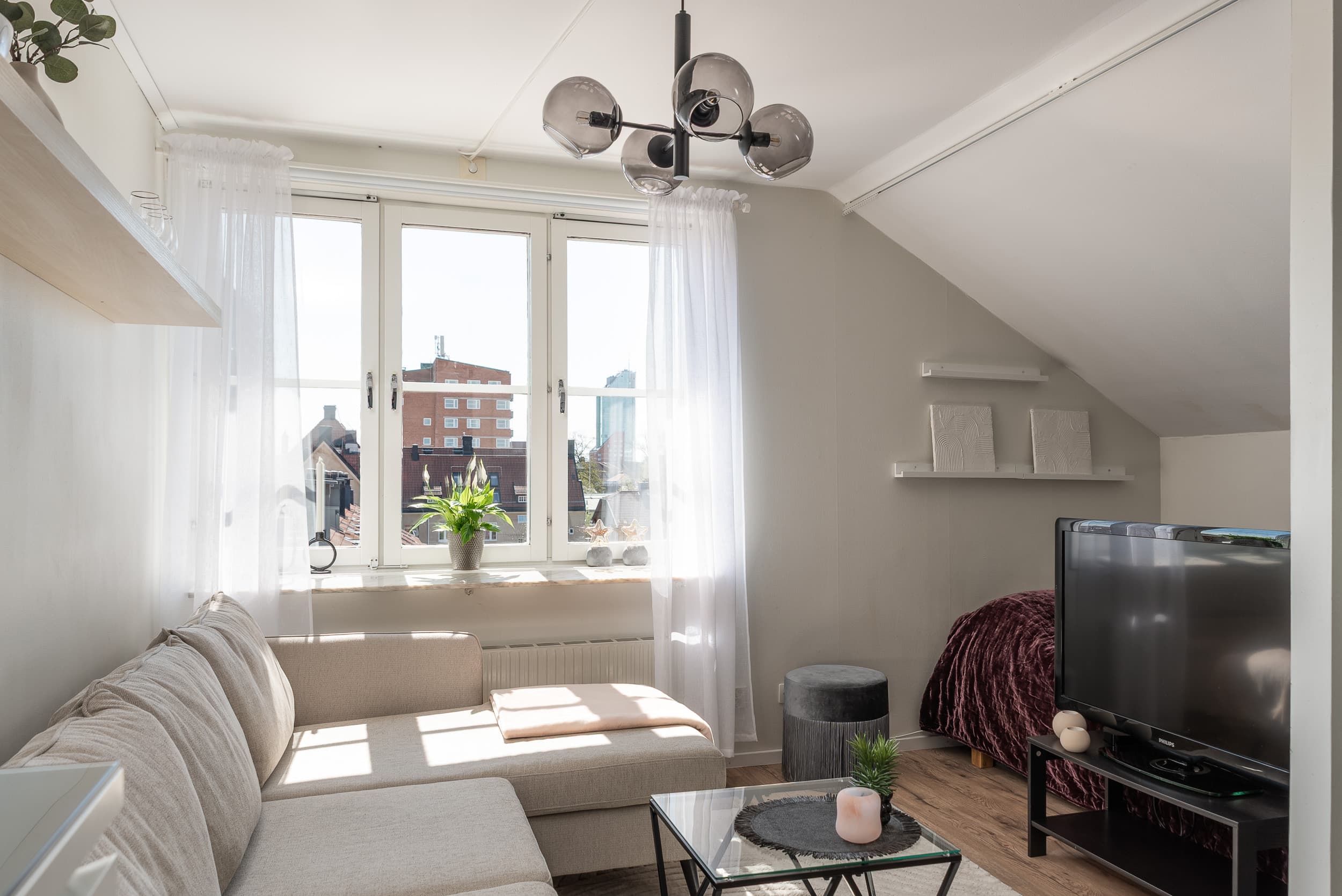 Karlsgatan 27