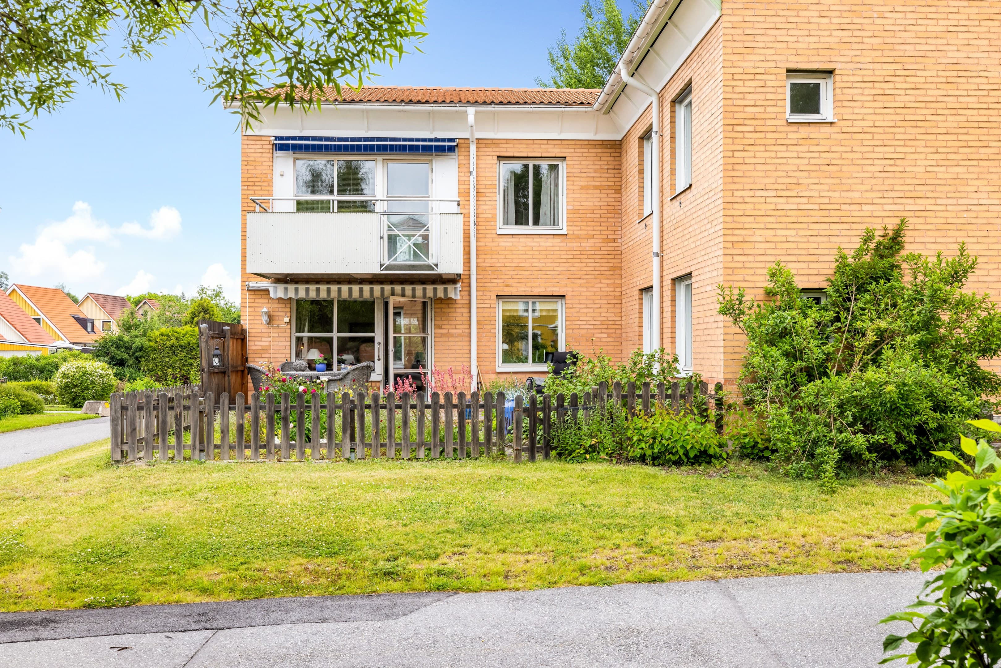 Åskmolnsvägen 95