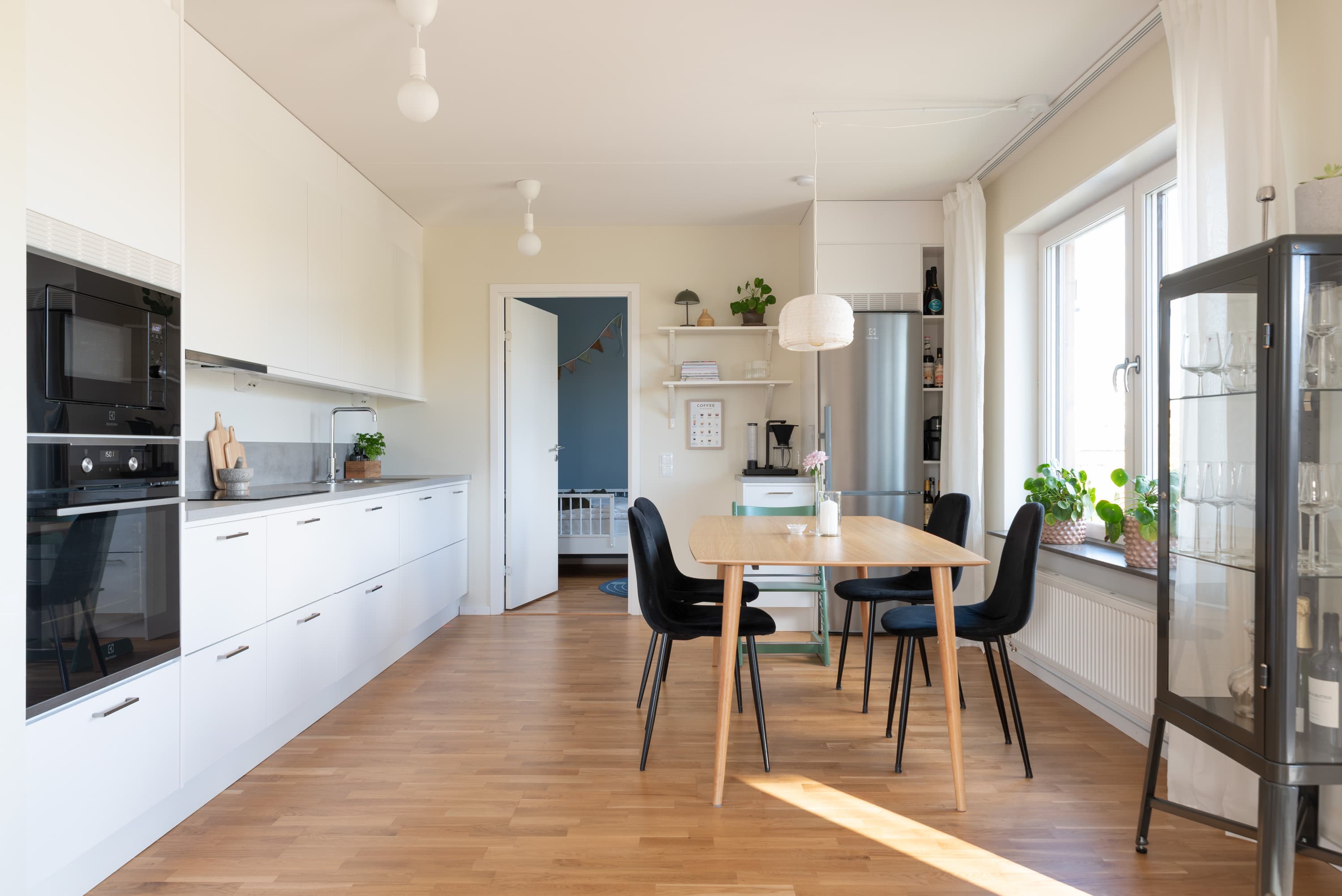 Tujagatan 9
