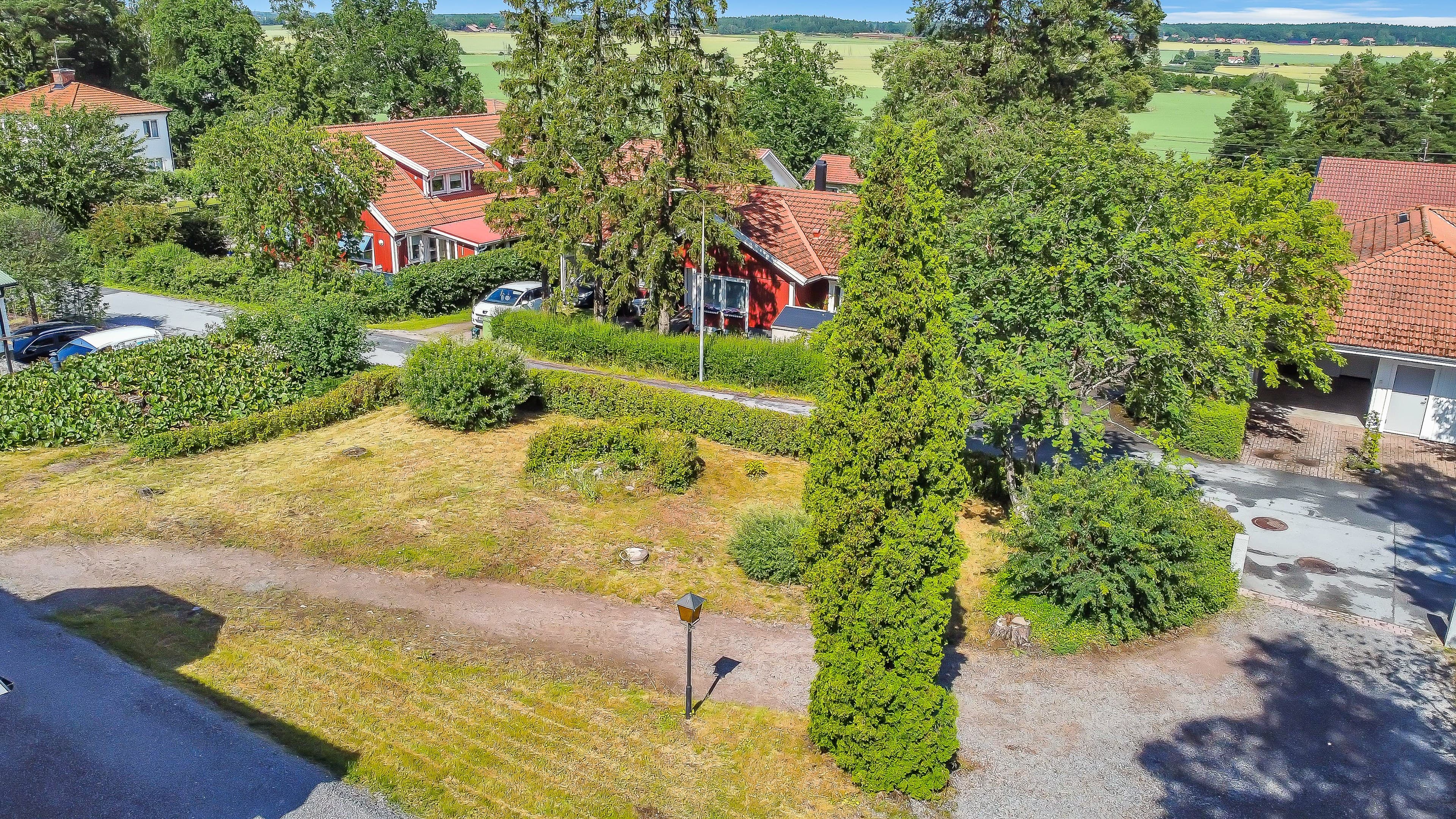 Bergsbrunna villaväg 44B