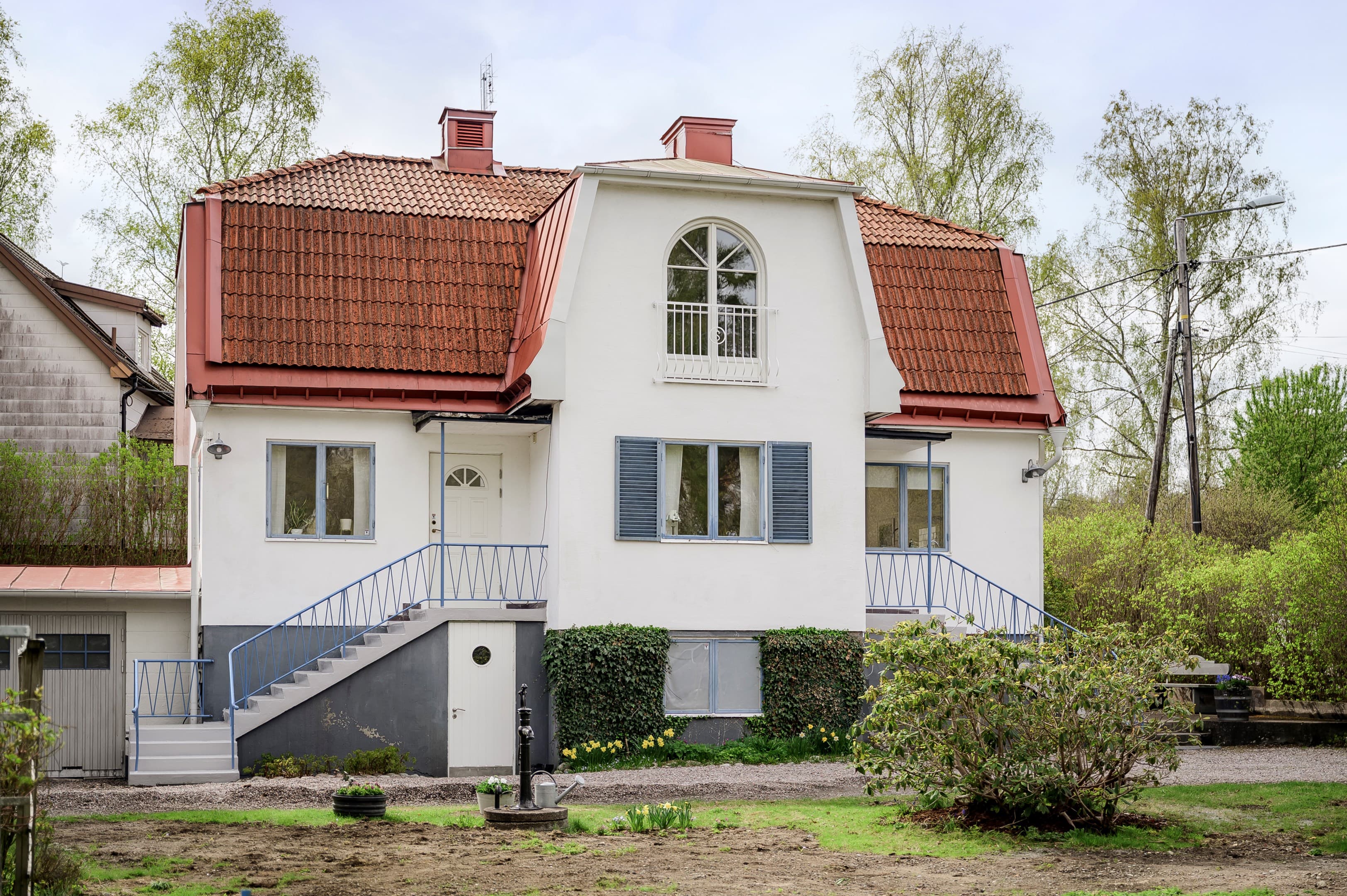 Svanevitsvägen 1