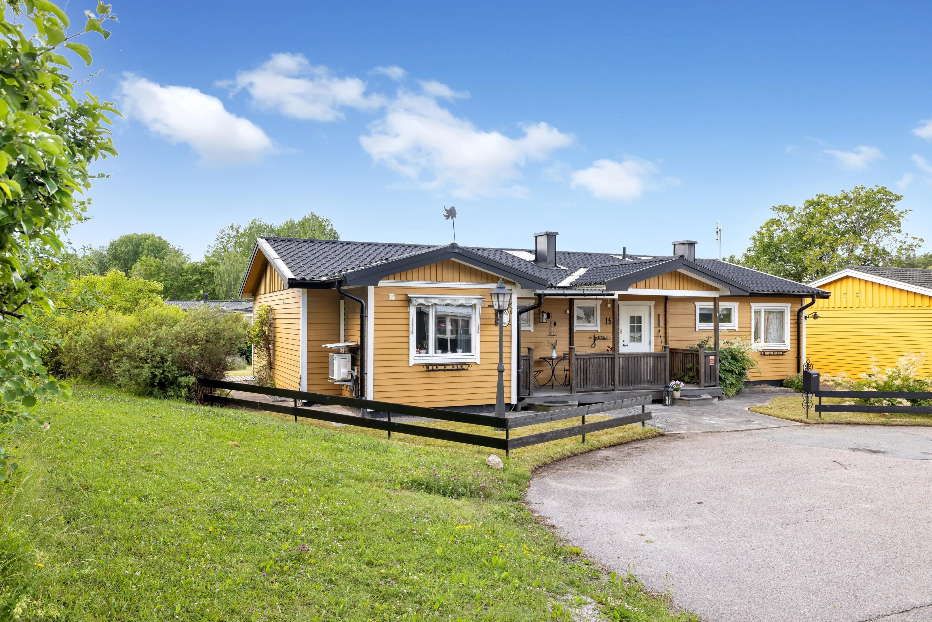 Saffransvägen 15