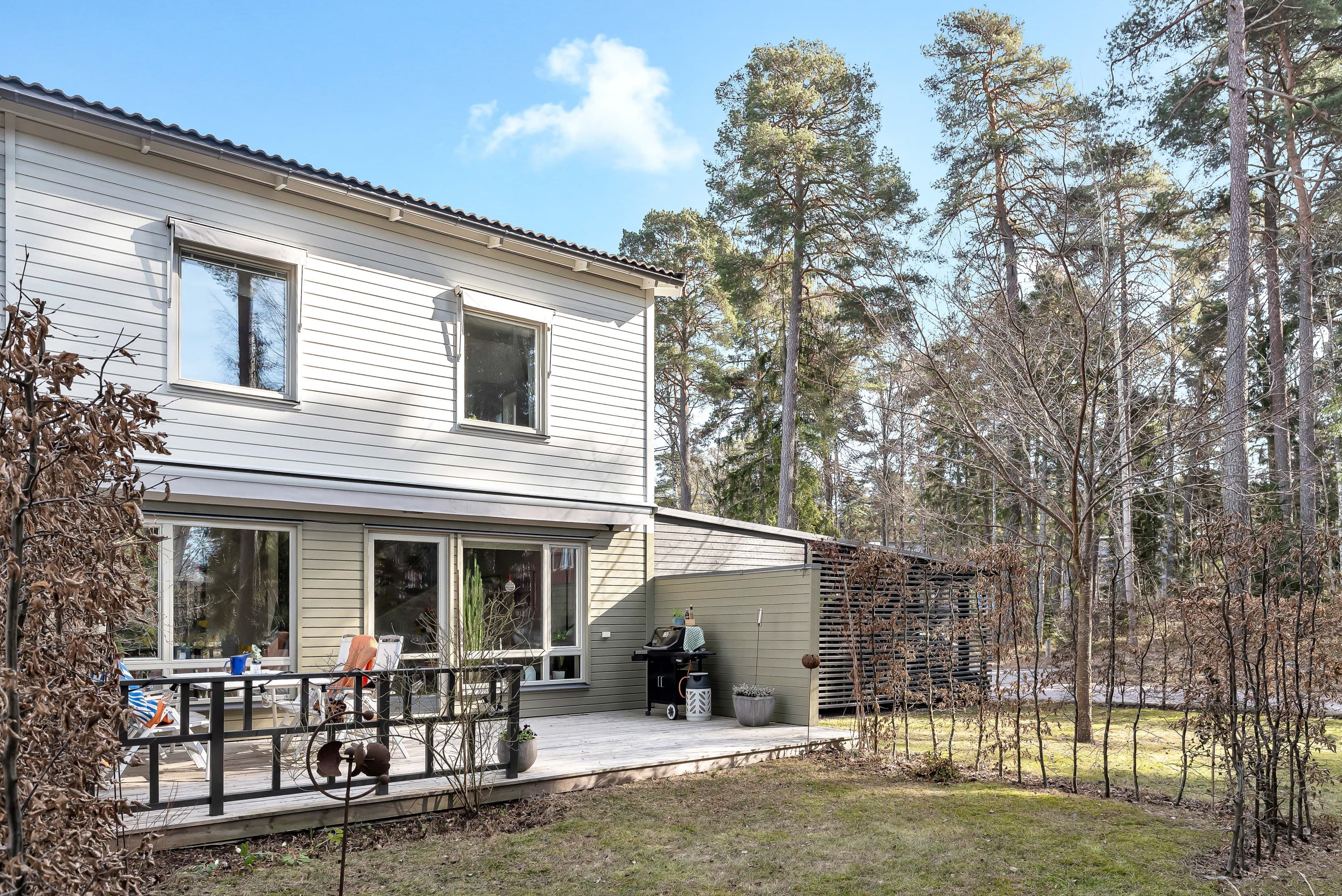 Trasthagsvägen 8A
