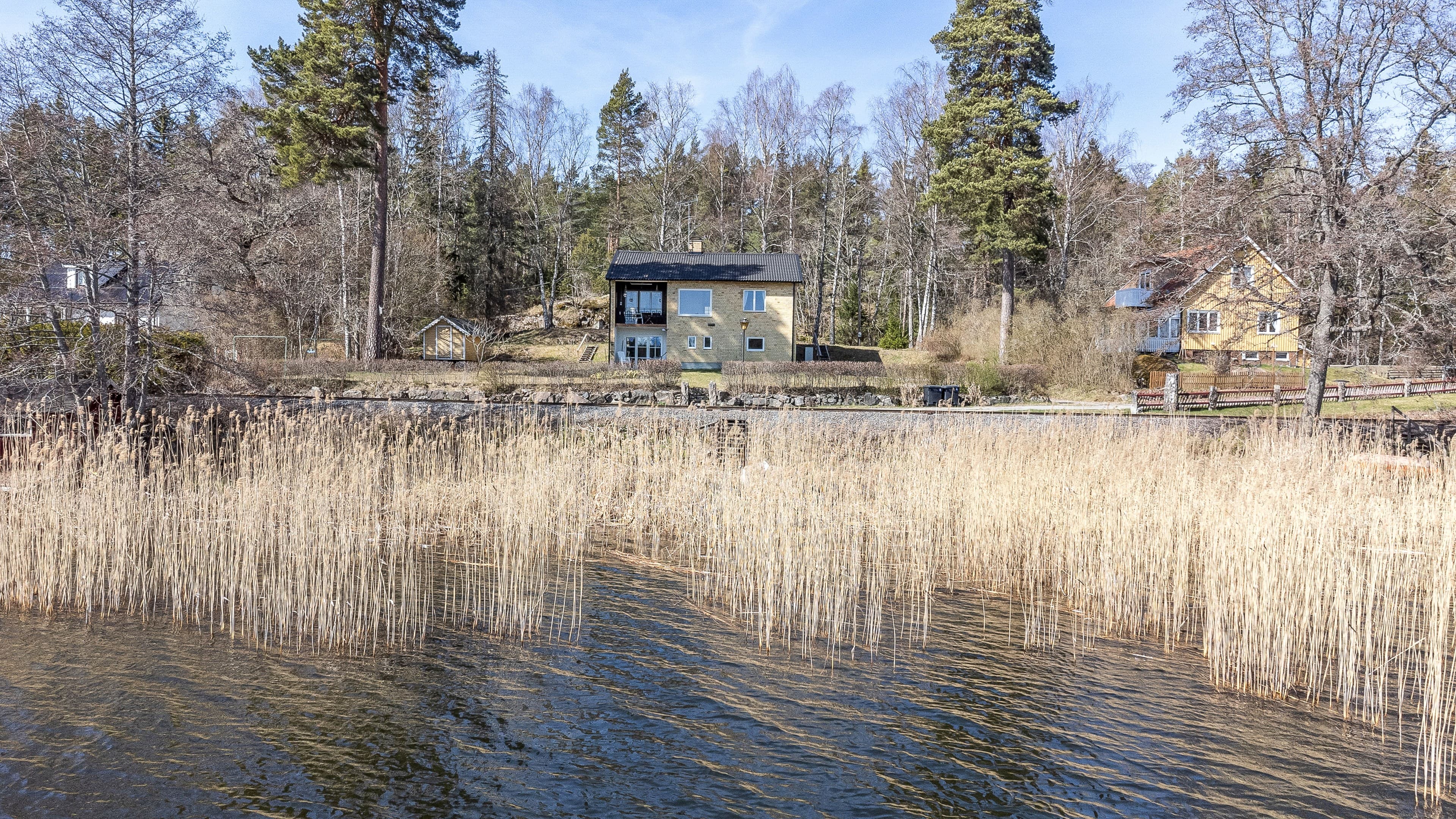 Lännalöt 15