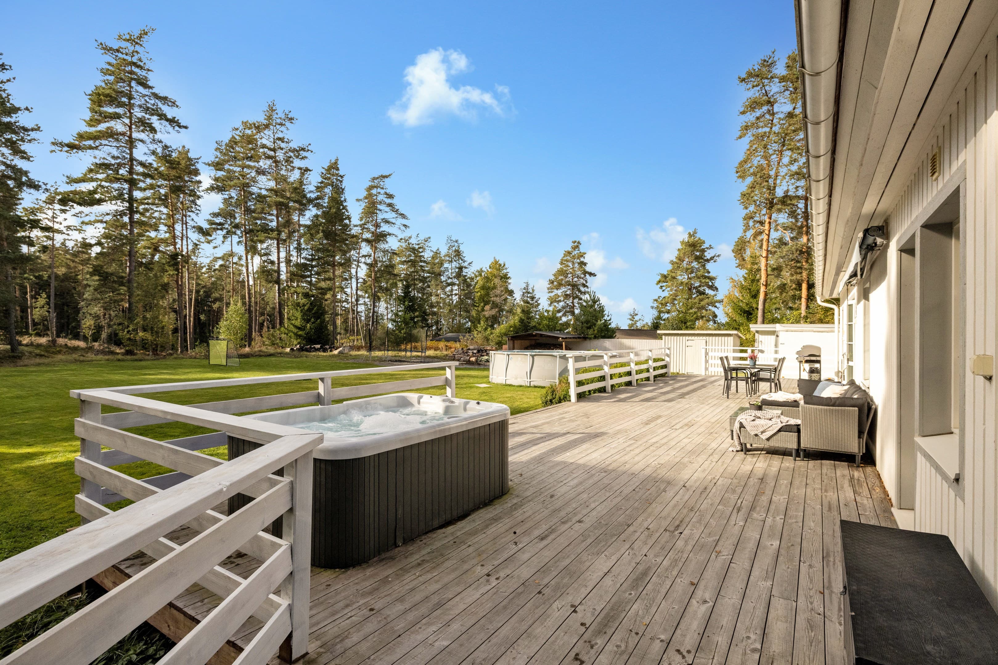 Hjälsta Grantorp 5