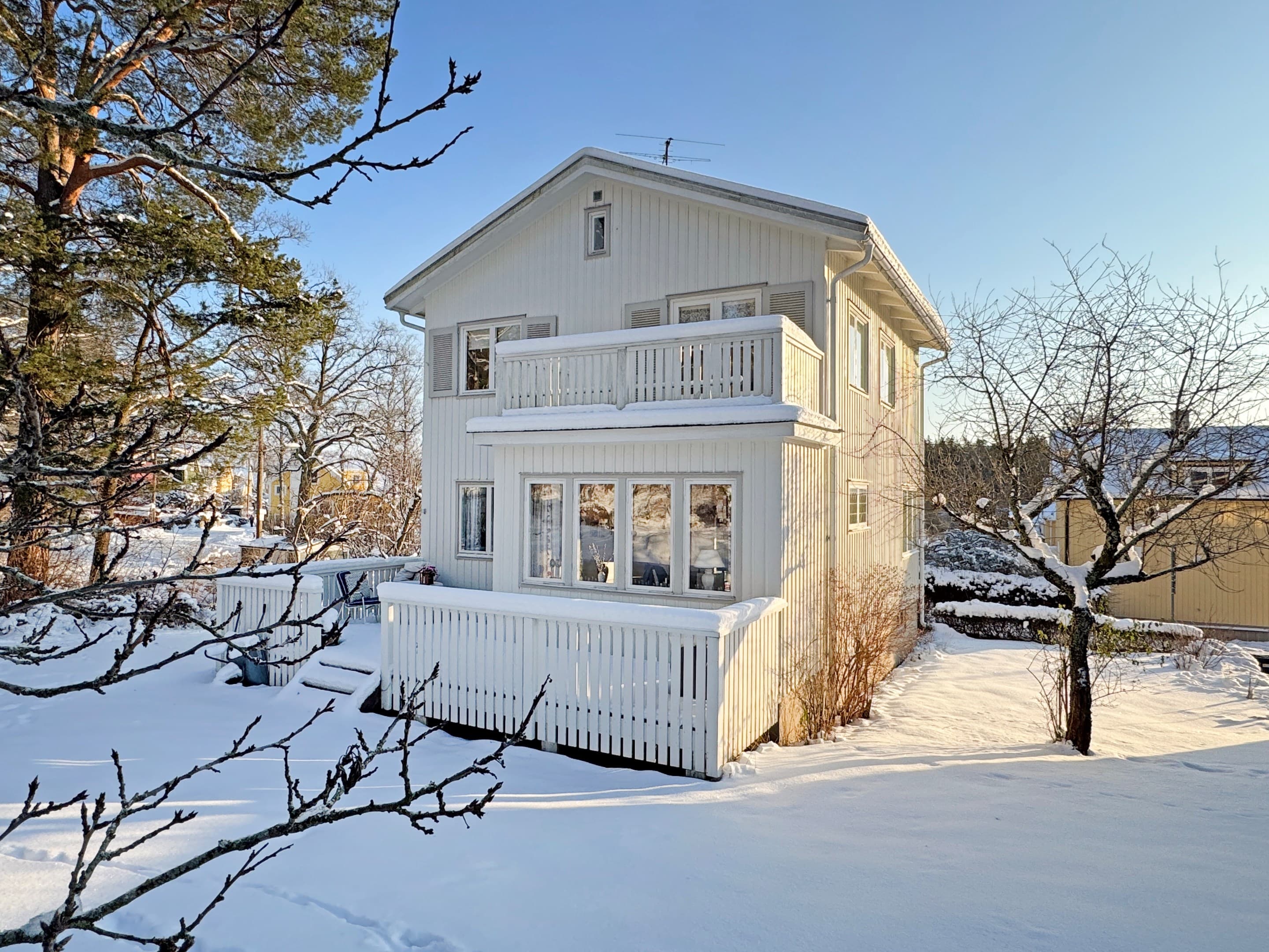 Skällnoravägen 14