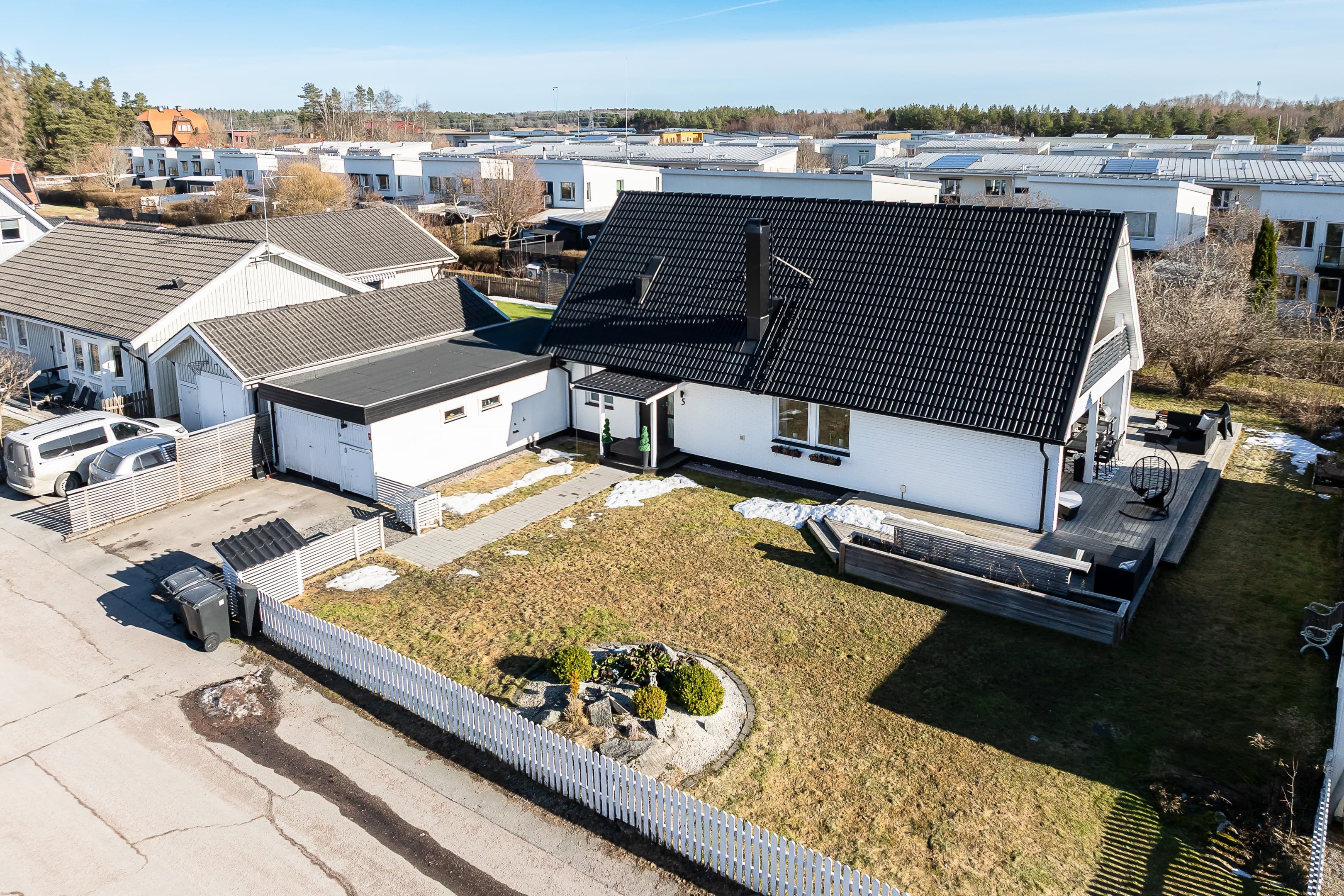 Huges väg 5