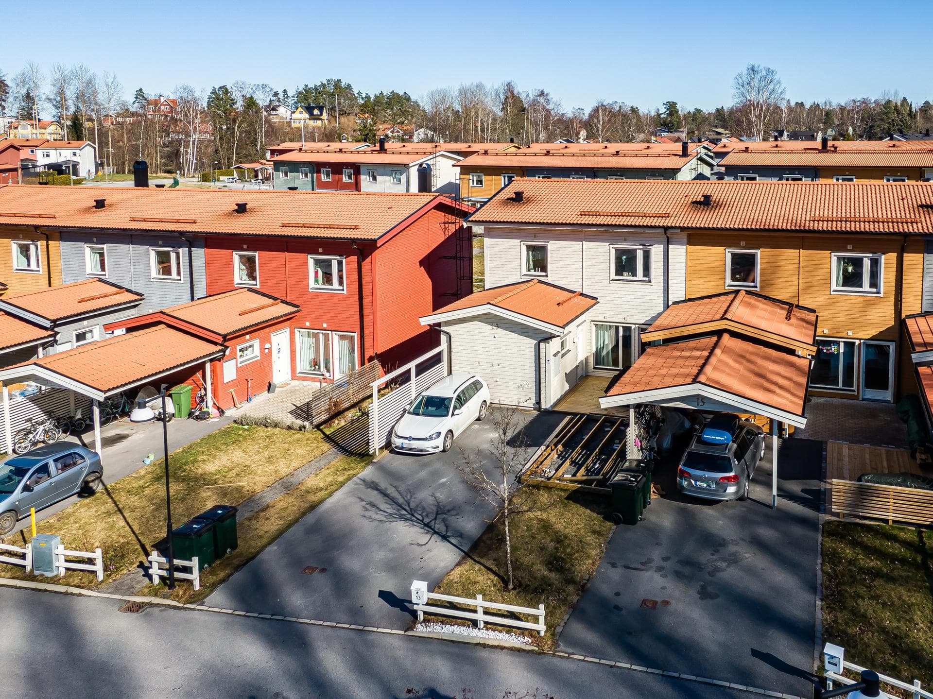 Slåtterhagen 13