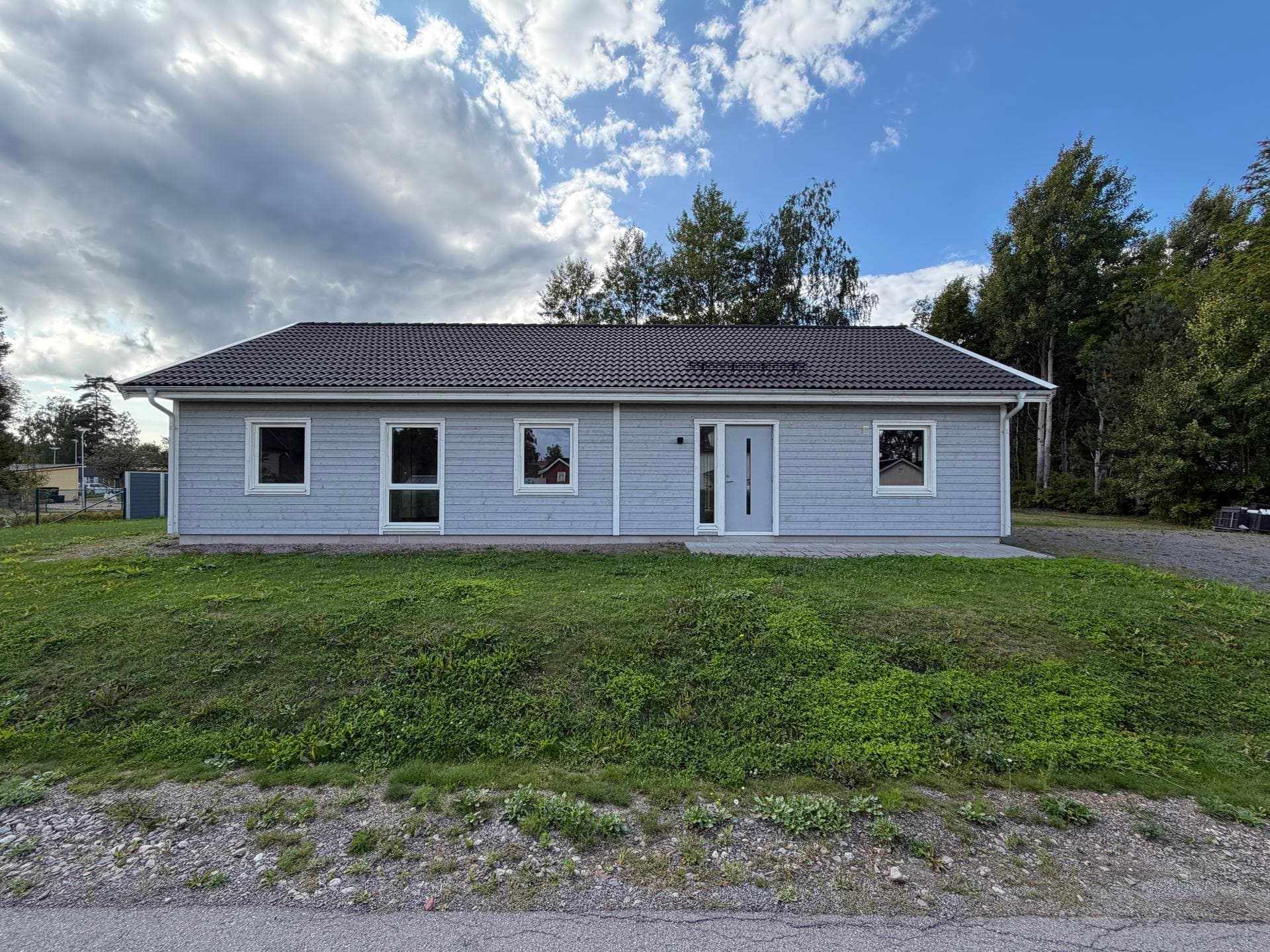 Skogslöparvägen 6