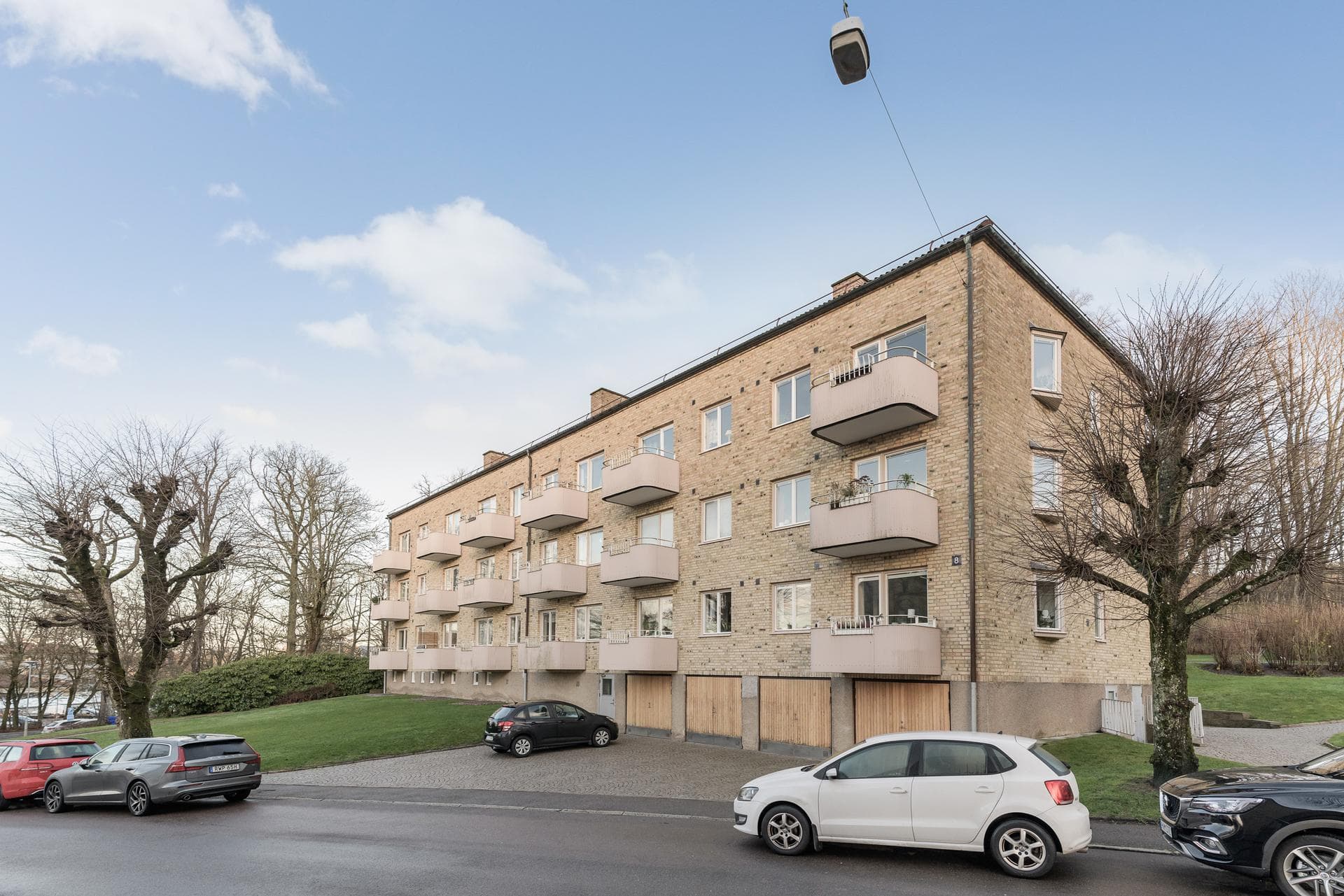 Iskällareliden 8B