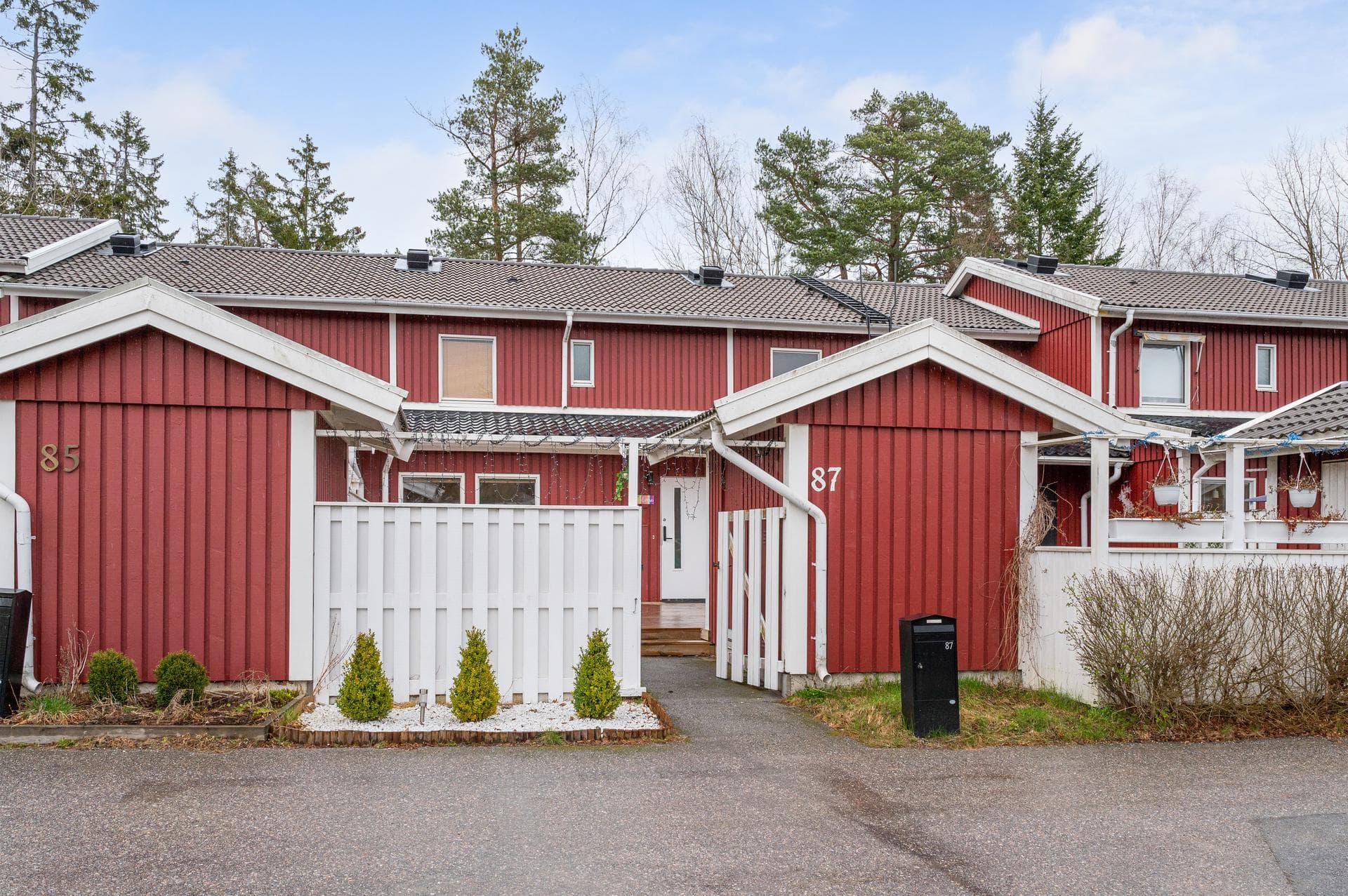 Månskensvägen 87