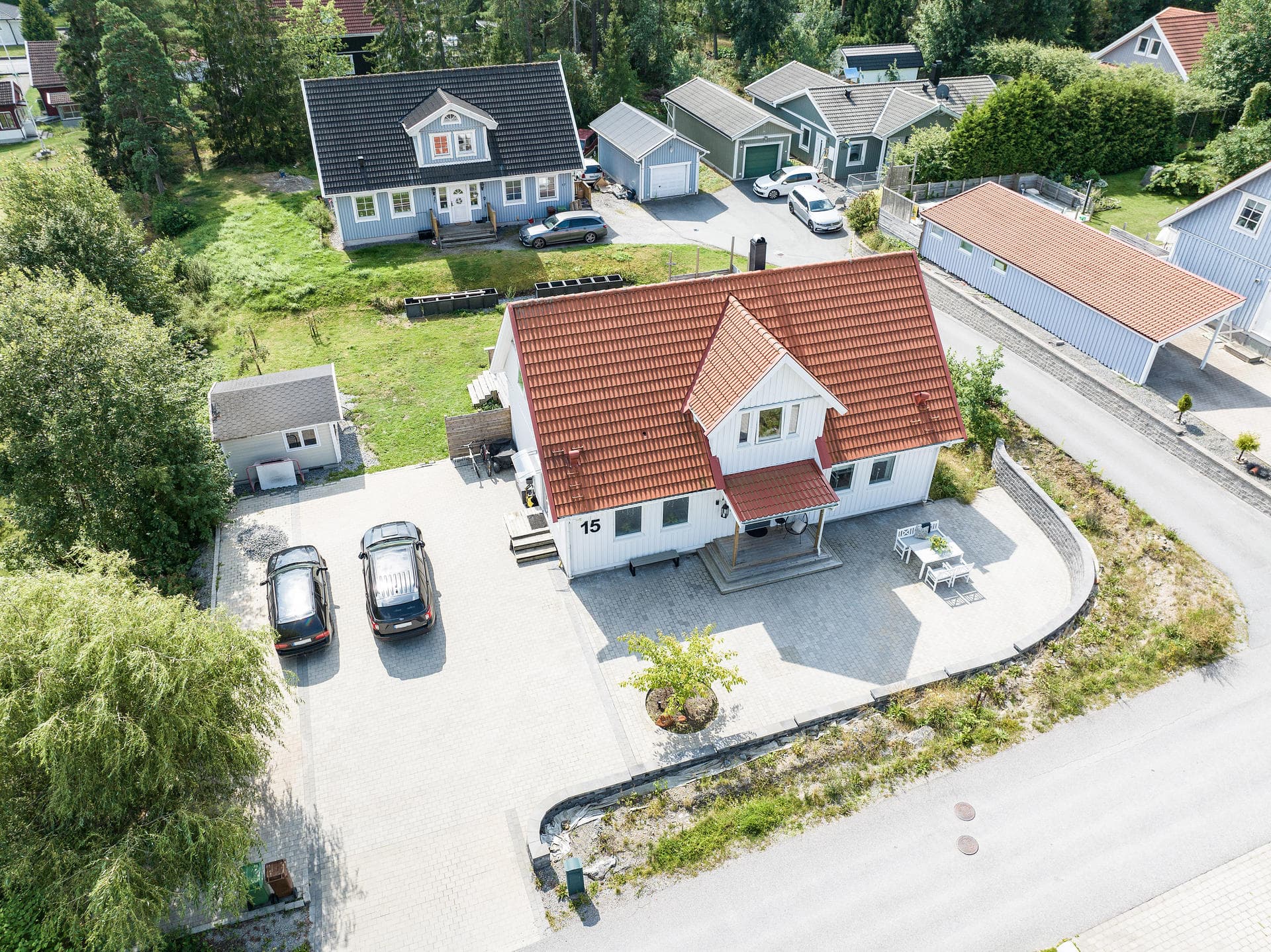 Asplunds väg 15