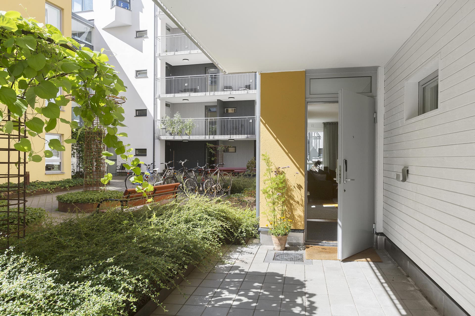 Drottninggatan 1E