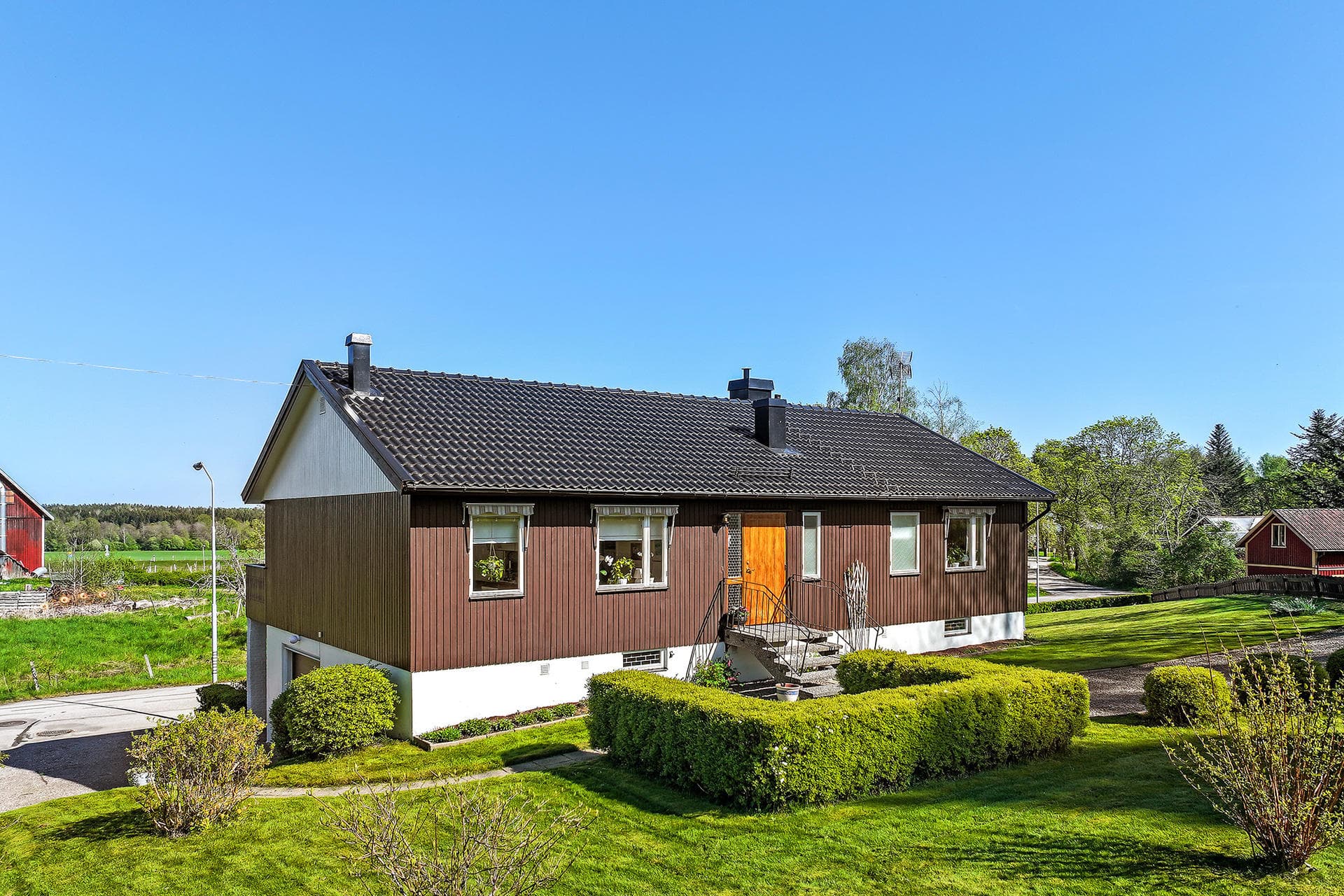 Stora Bergavägen 1