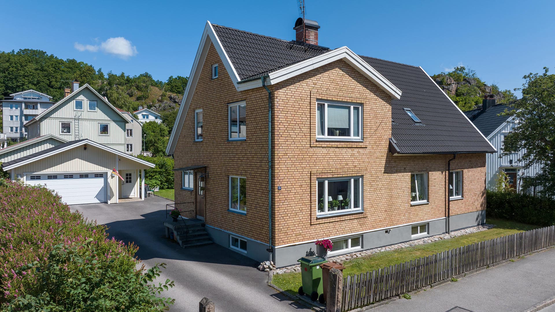 Valhallavägen 15