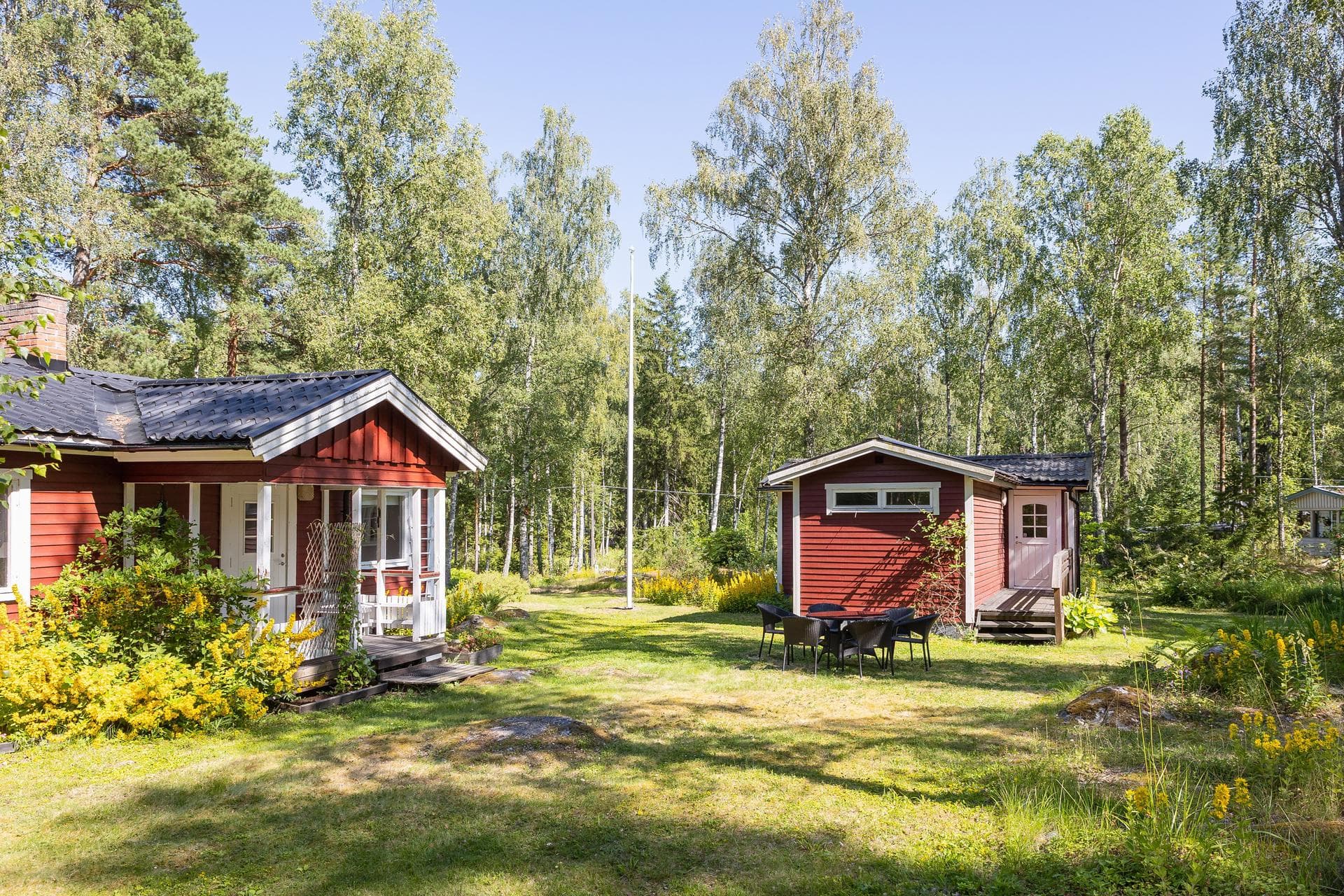 Tögen 242