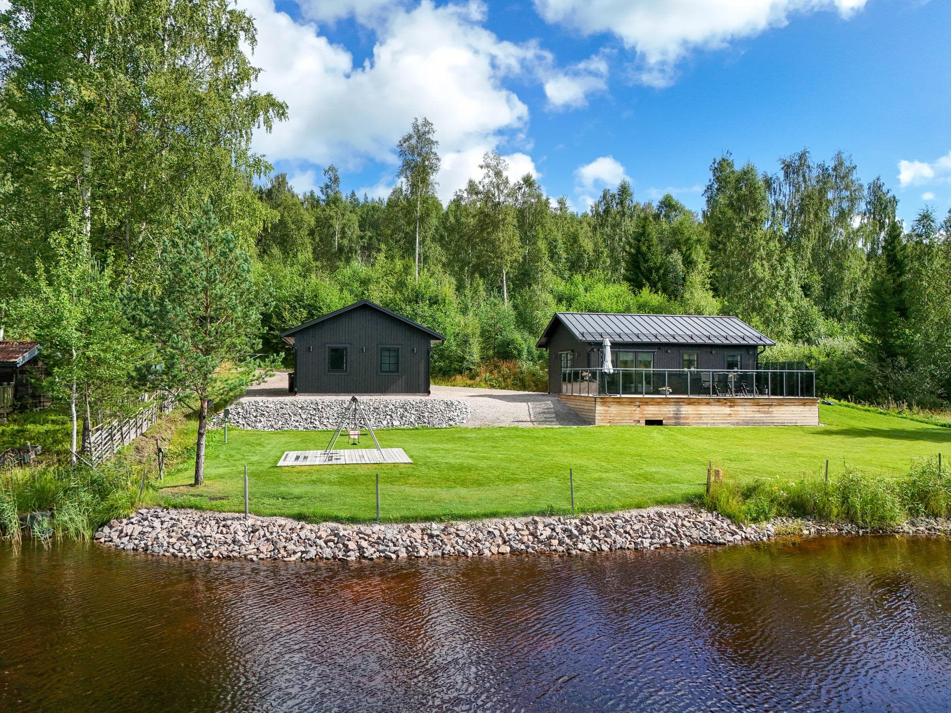 Flugbo Svealund 7368