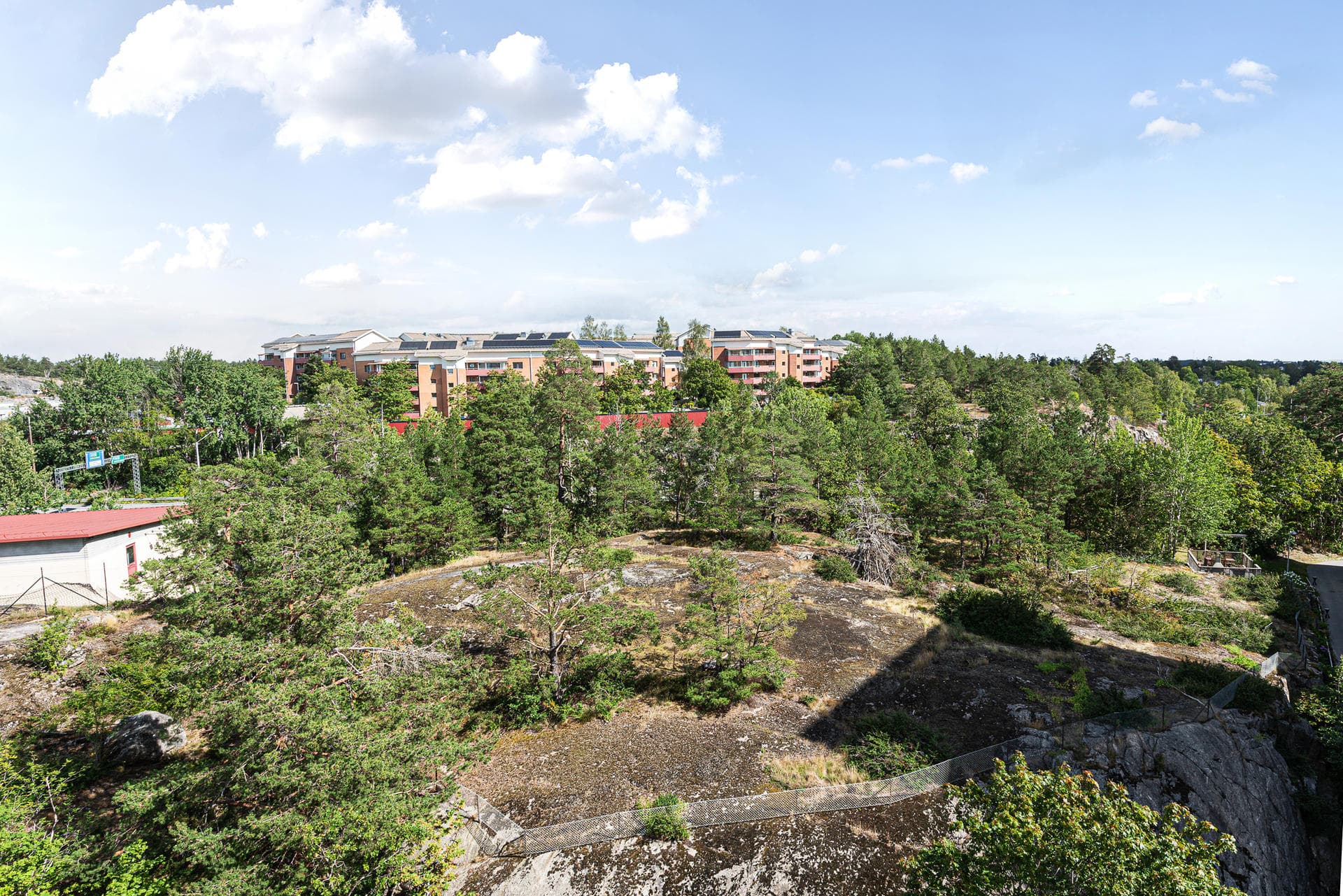 Per Hallströms väg 12