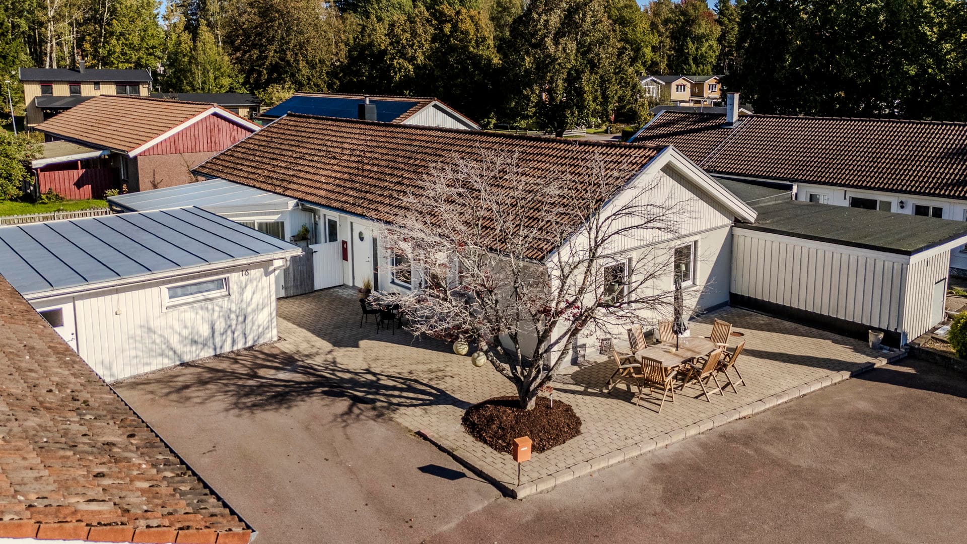 Laxvägen 16
