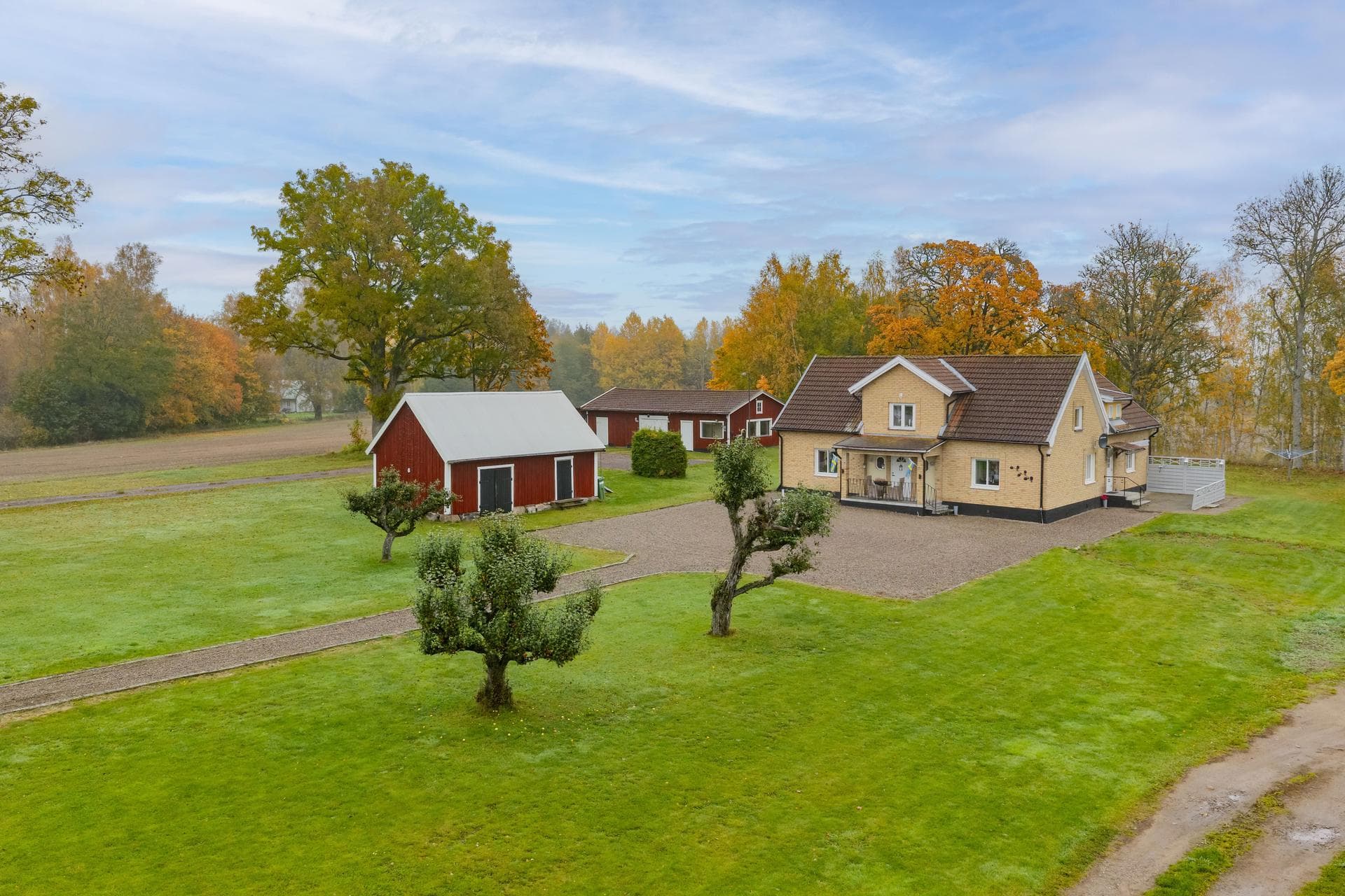 Västra Stenbyvägen 6