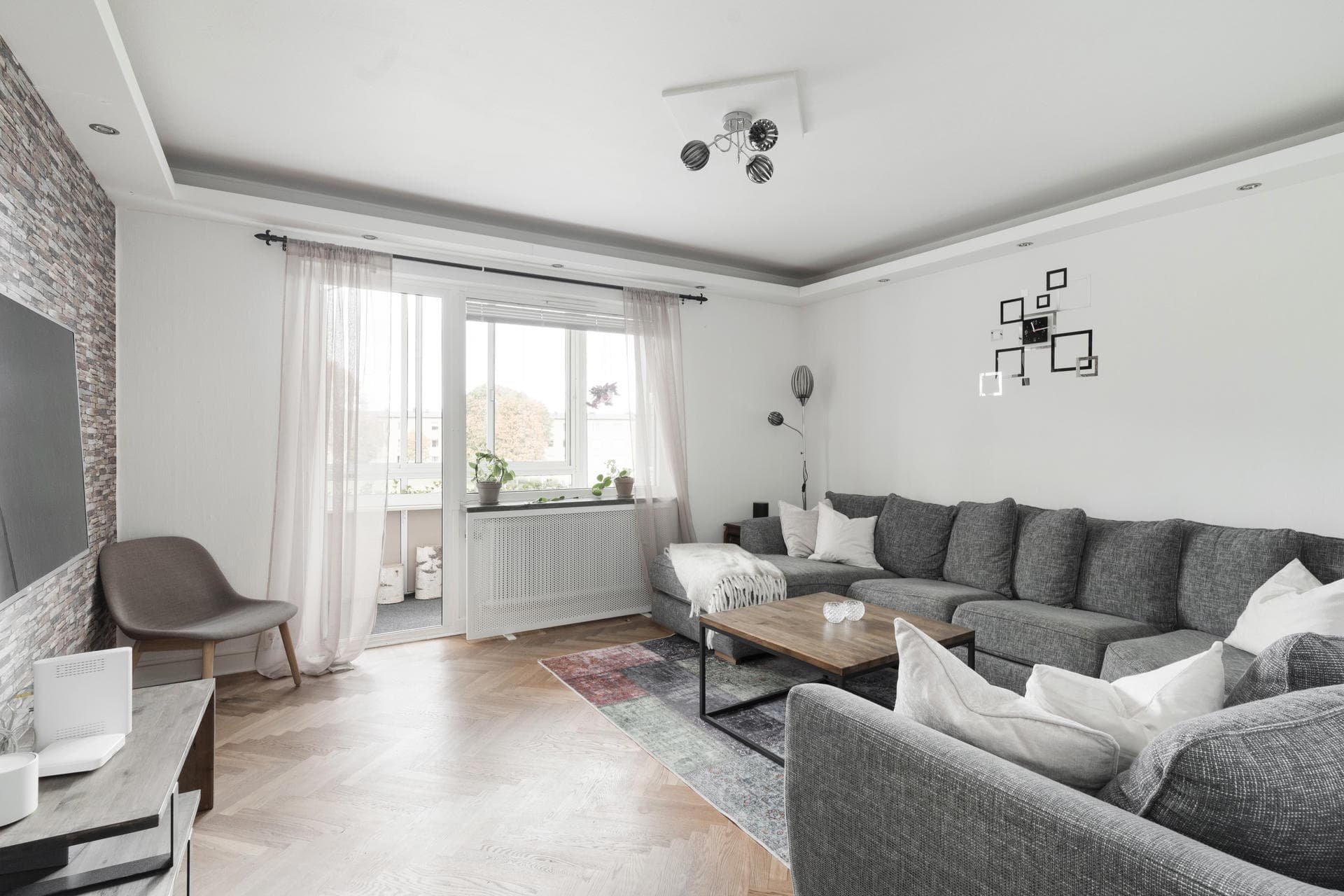 Södra Apollovägen 43