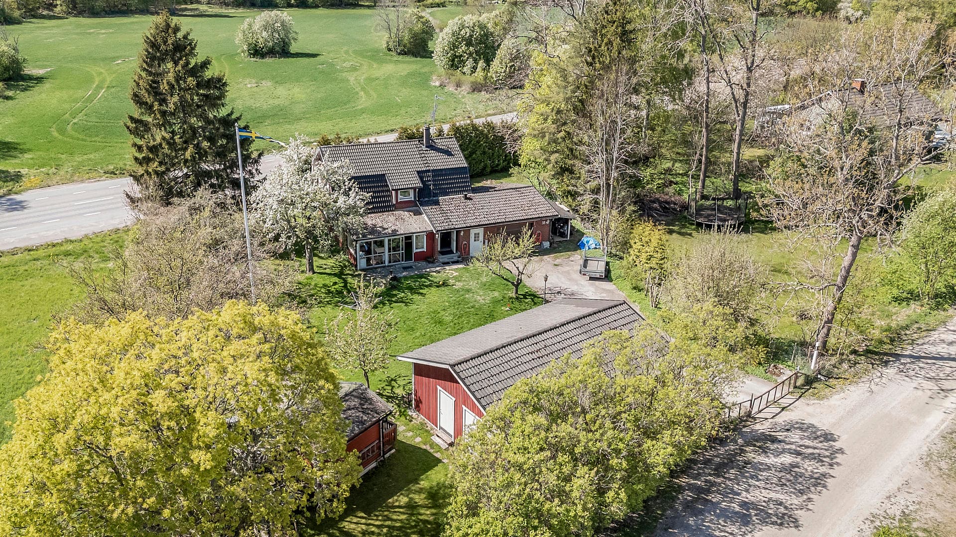 Gamla Köpingsvägen 33