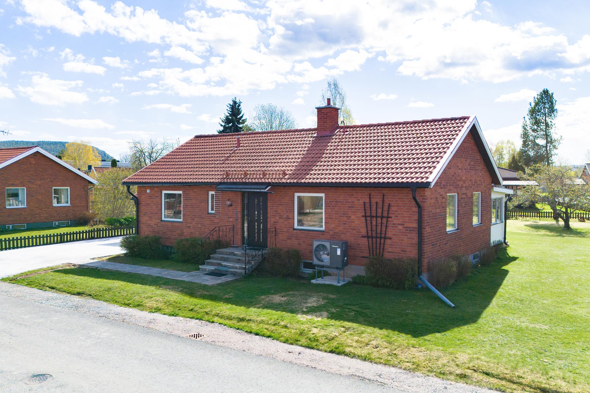 Solvägen 13