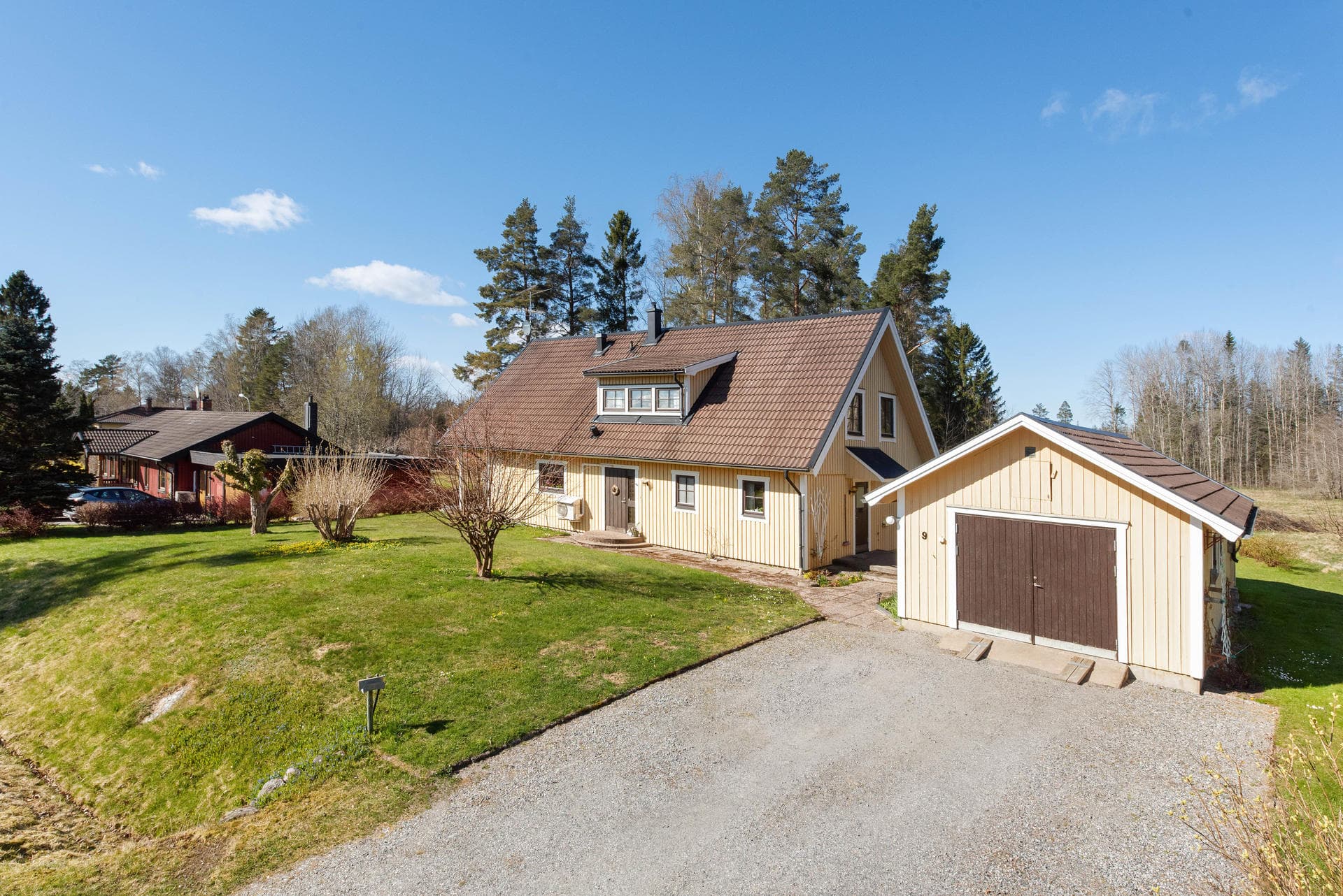 Drottningdalsvägen 9