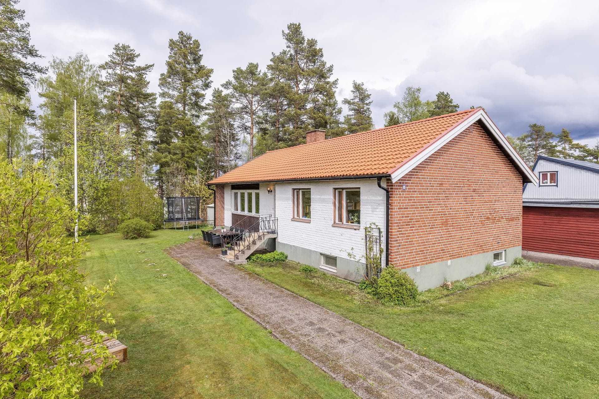 Sälgringen 13