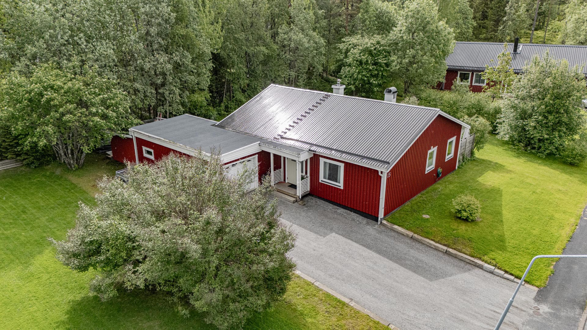 Löparstigen 15