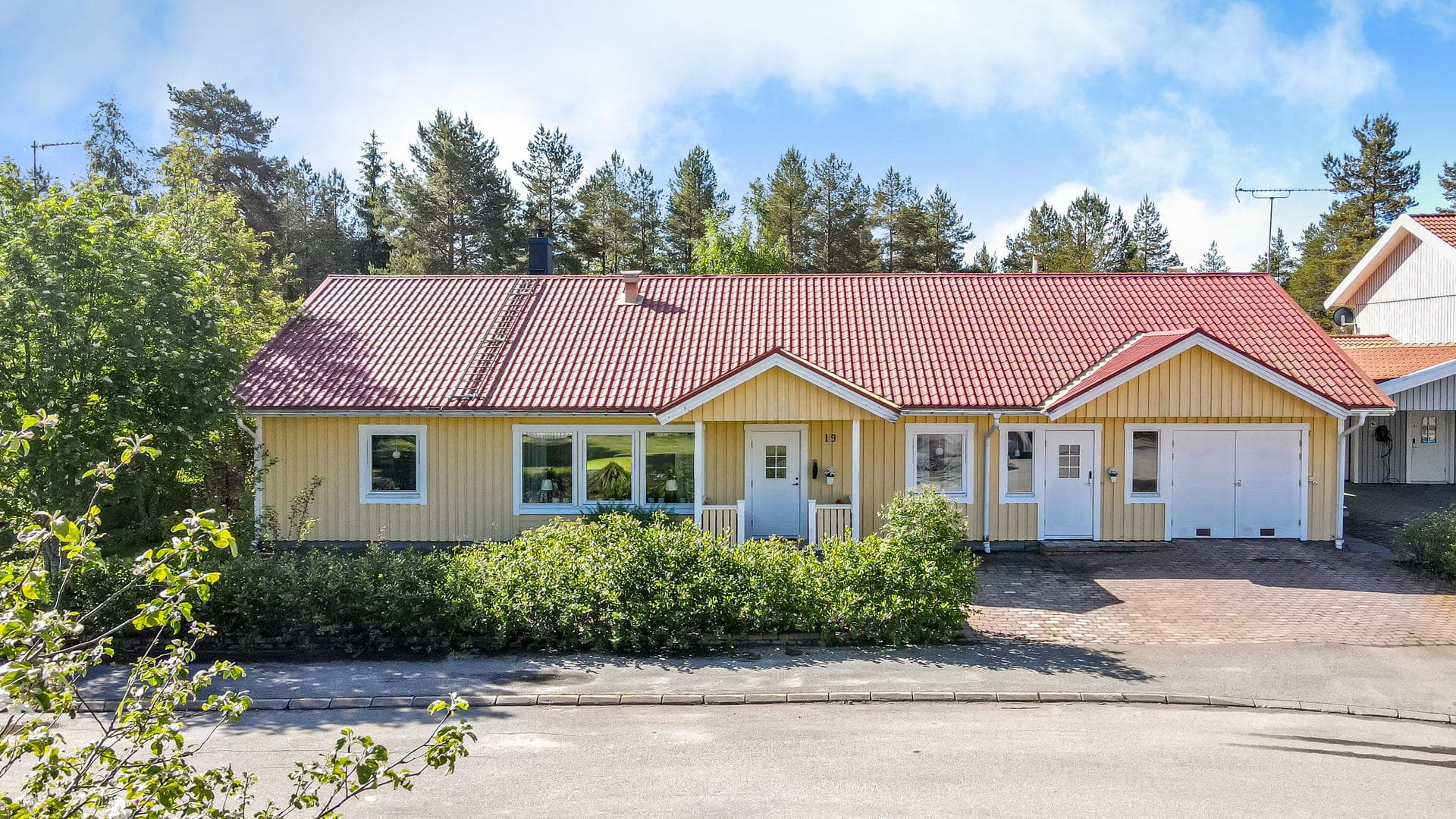 Grottvägen 19