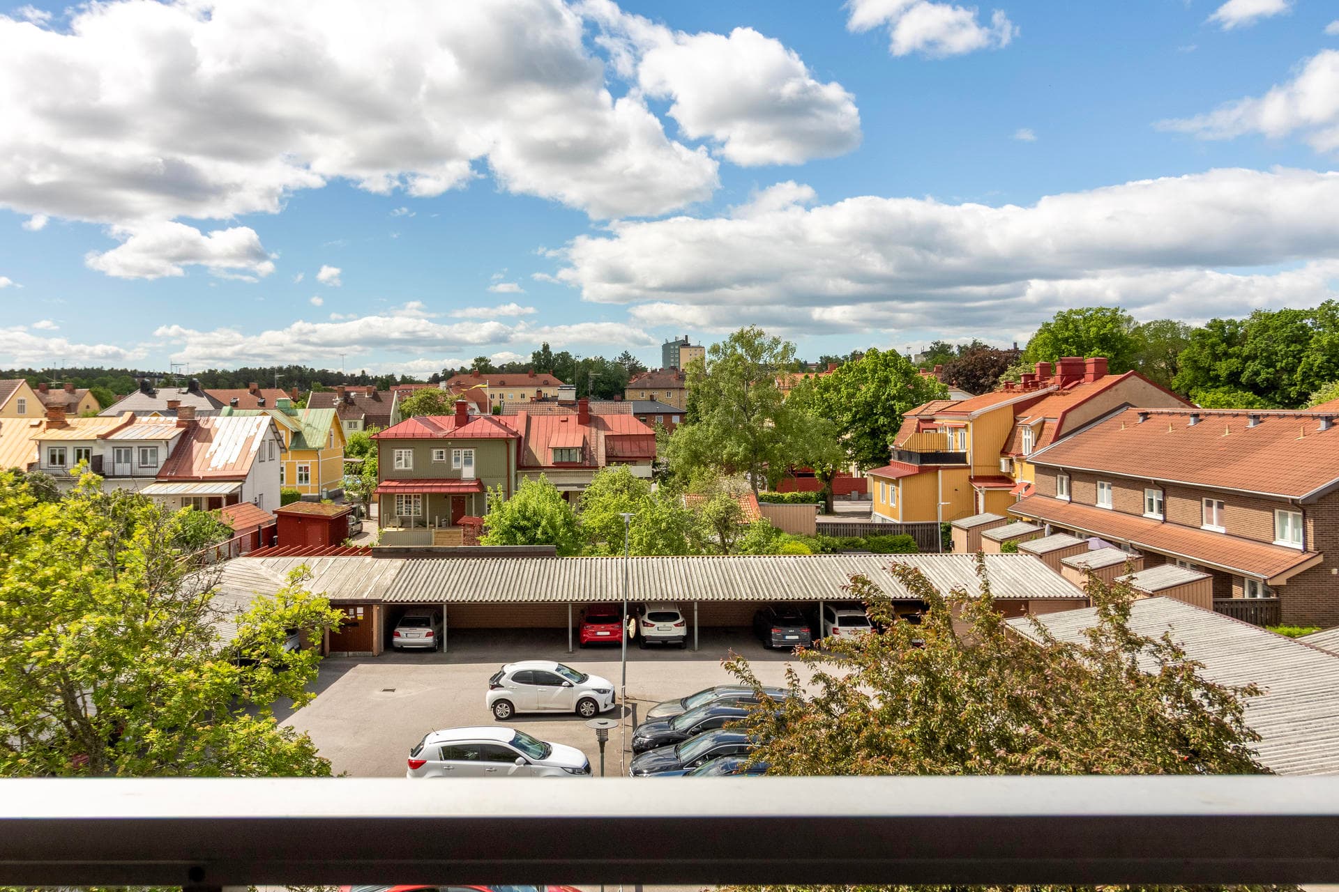Lohegatan 1B