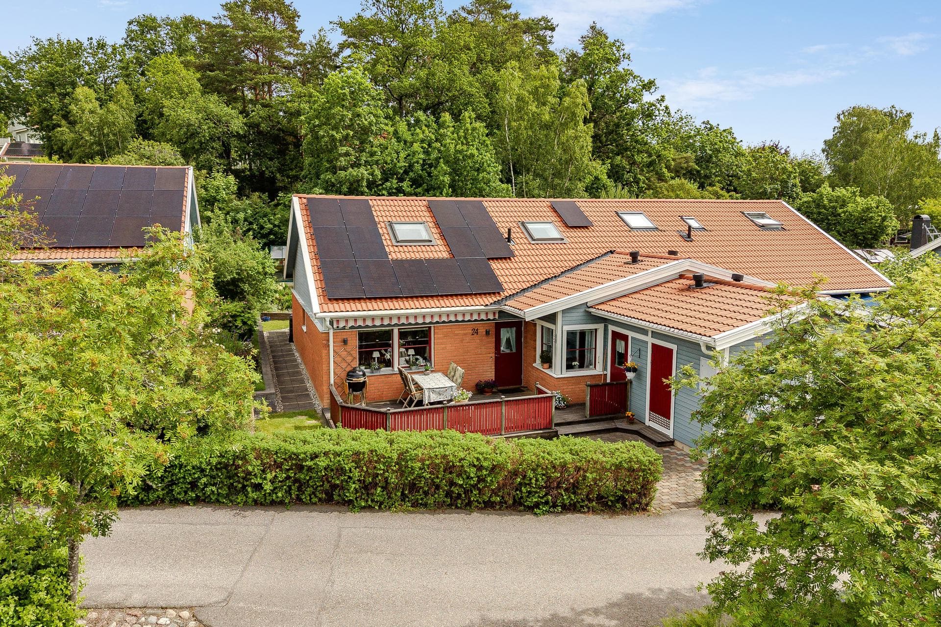 Violavägen 24
