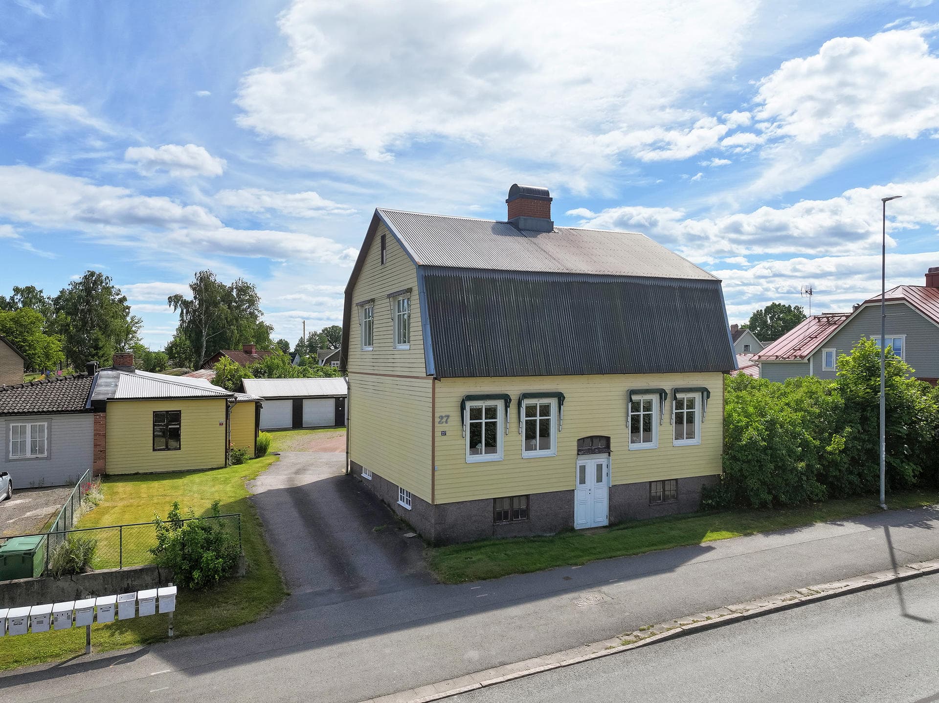 Drottninggatan 27