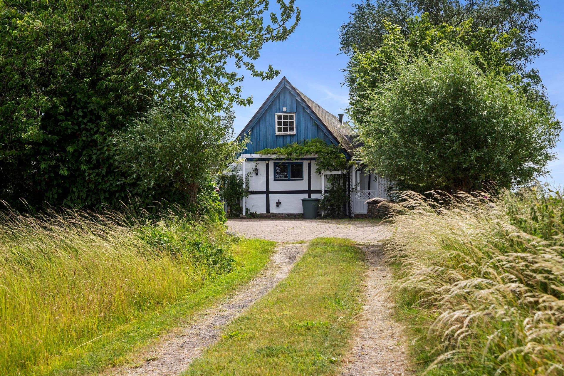 Lovisefarmsvägen