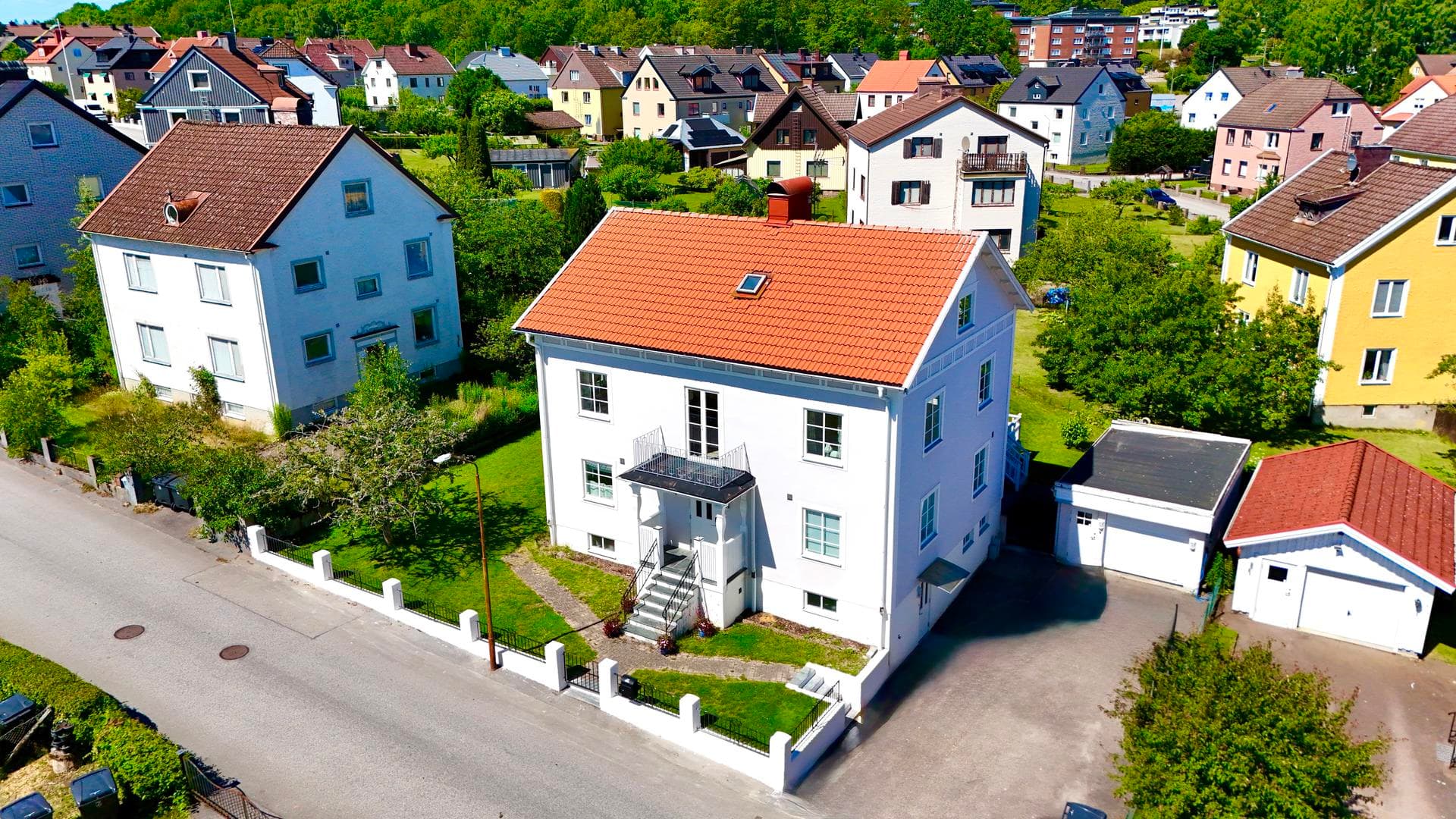 Roseniigatan 4