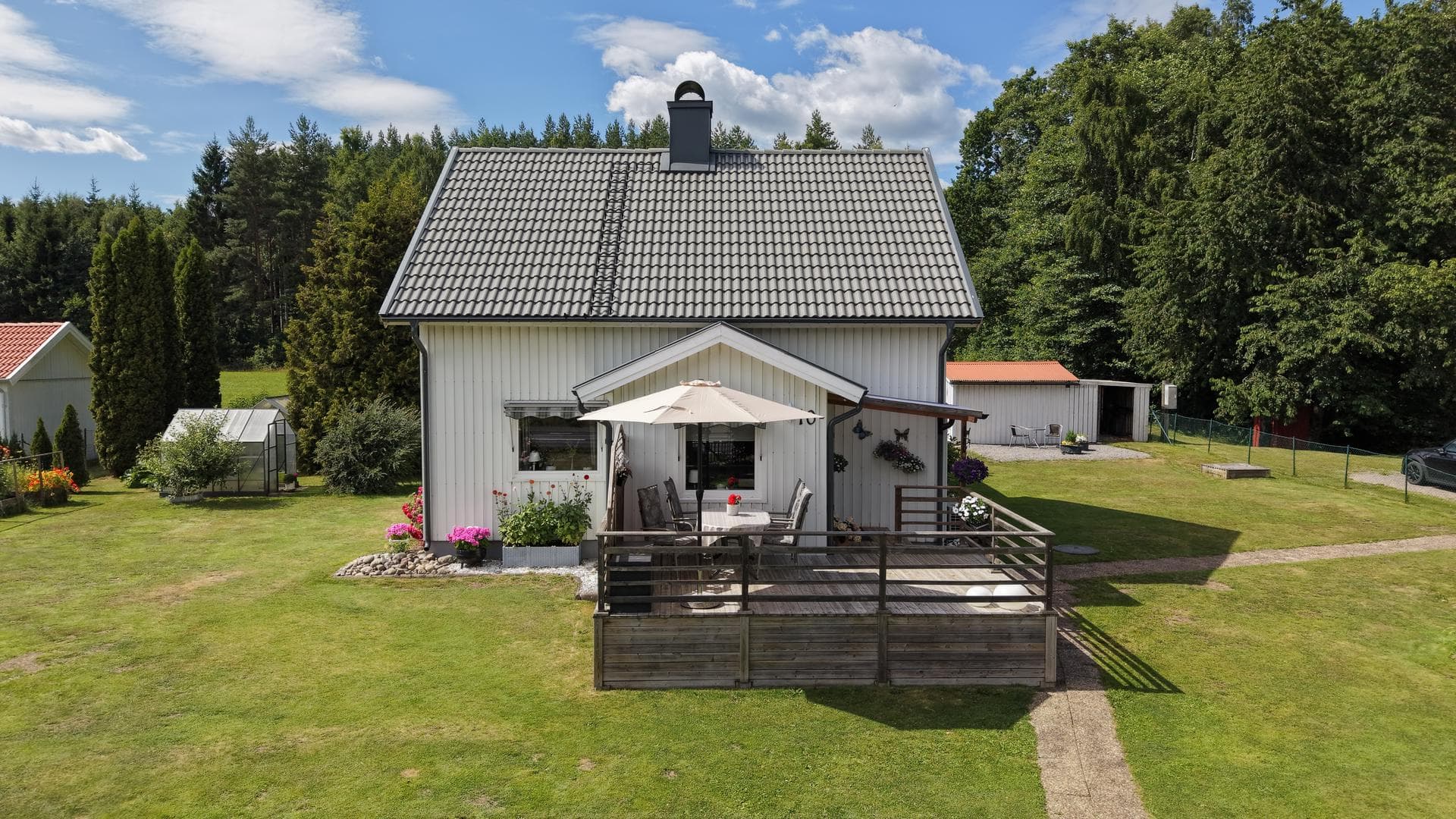 Brandstorpsvägen 10 & 12