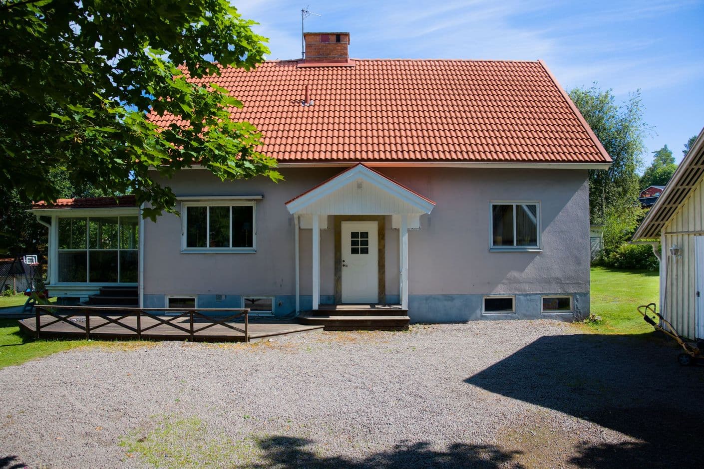 Ullenvägen 9