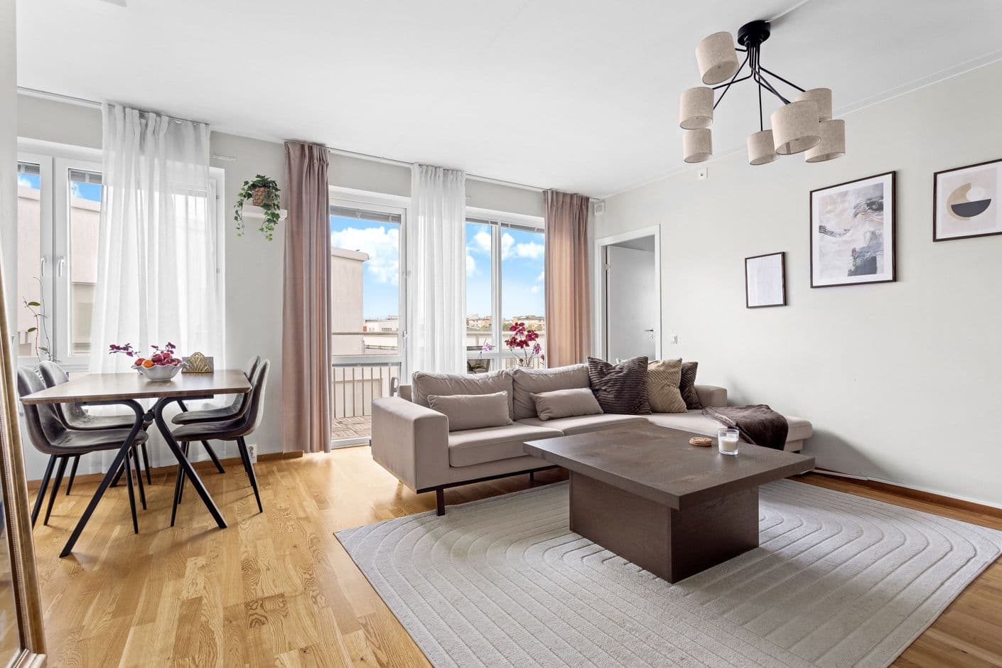 Kista alléväg 33