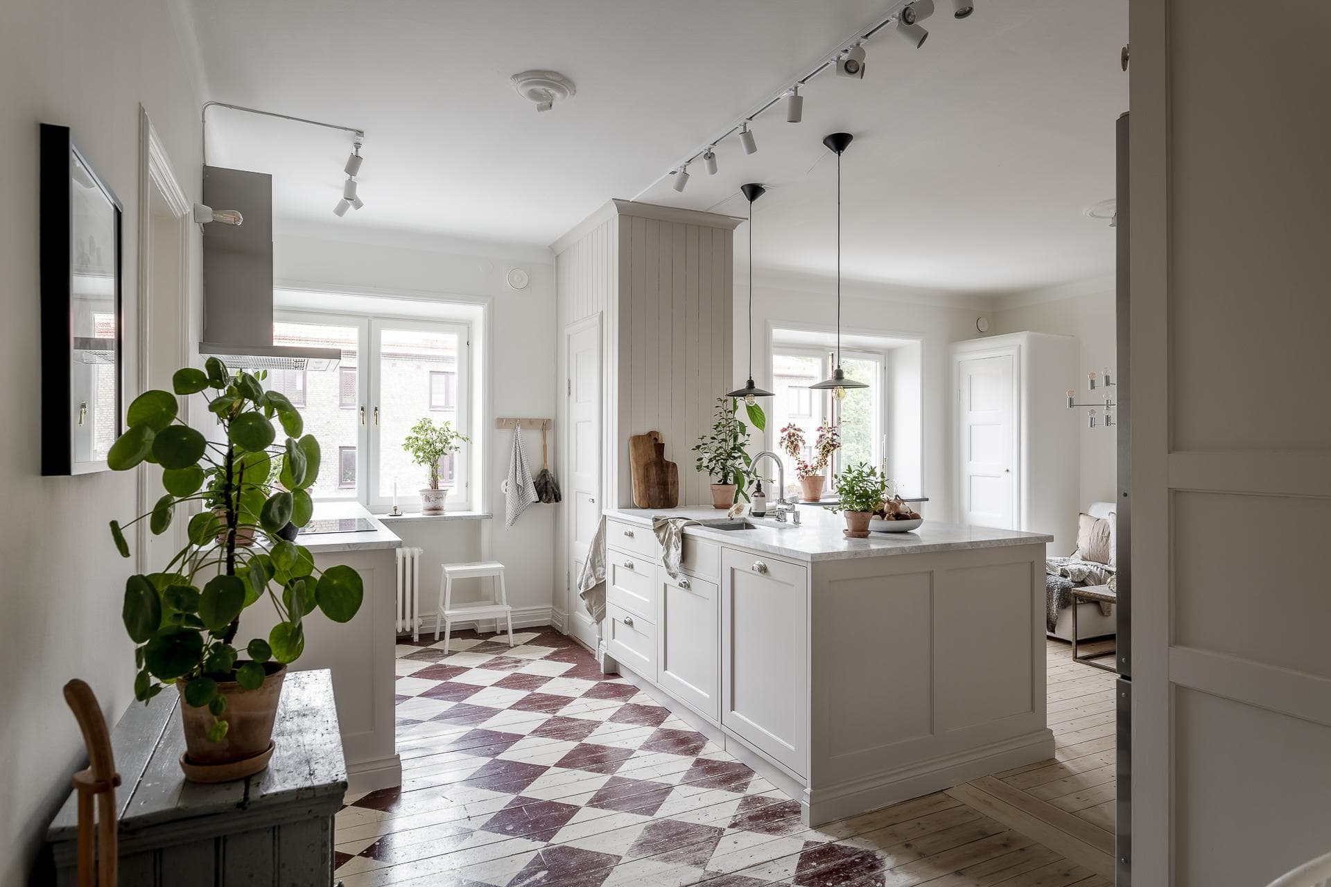 Övre Olskroksgatan 8
