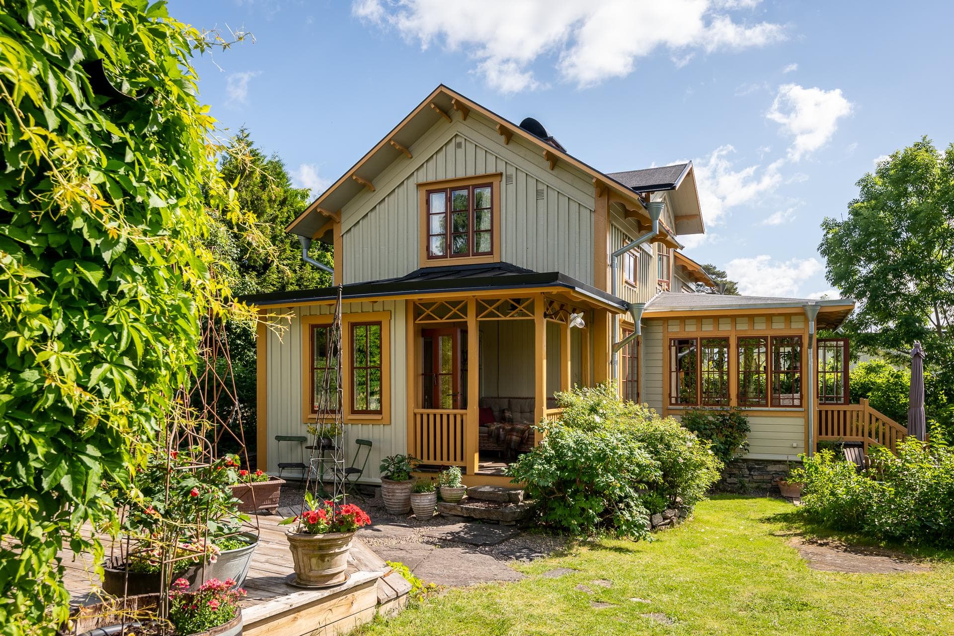 Stoltsvägen 8