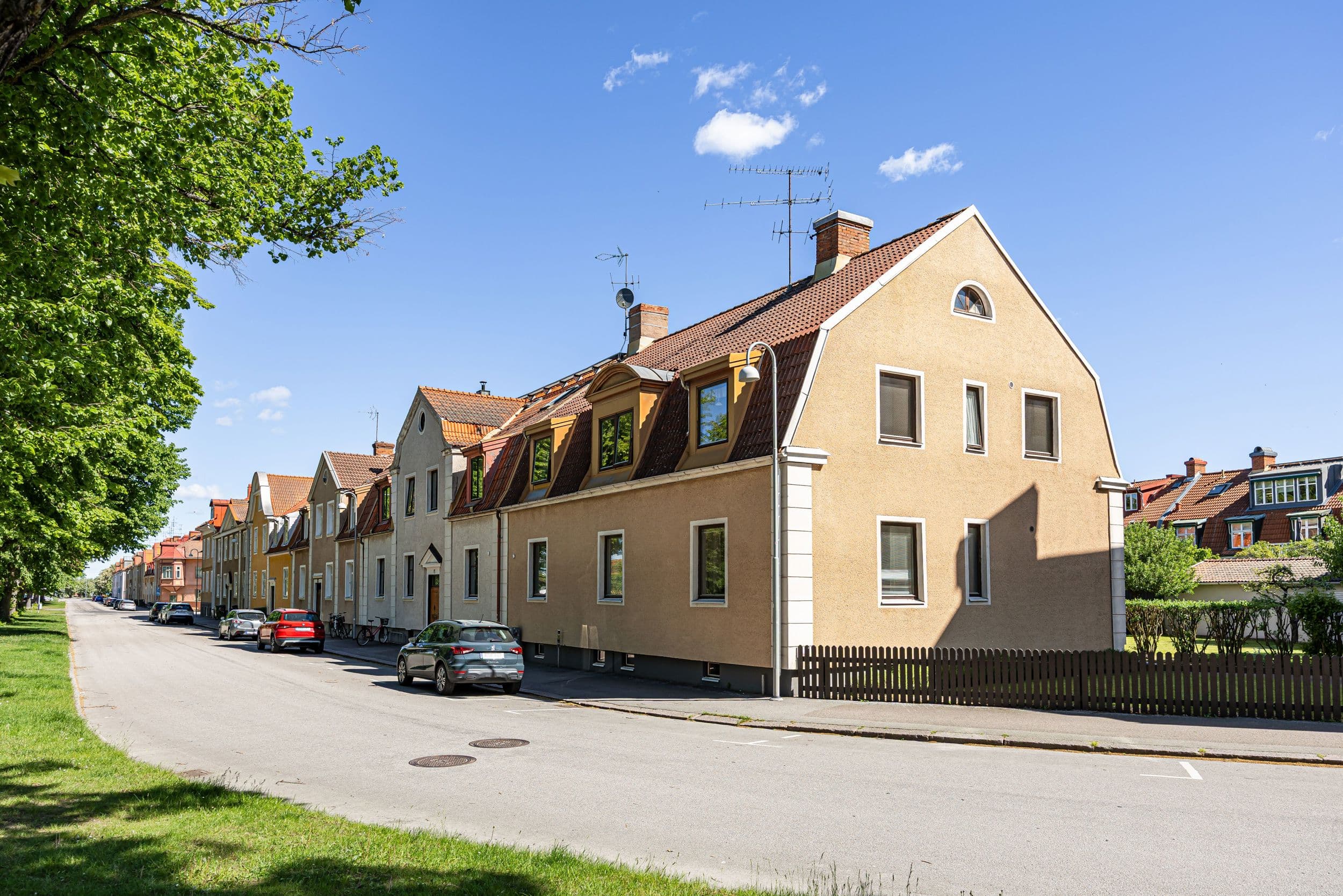 Lorensbergsgatan 8