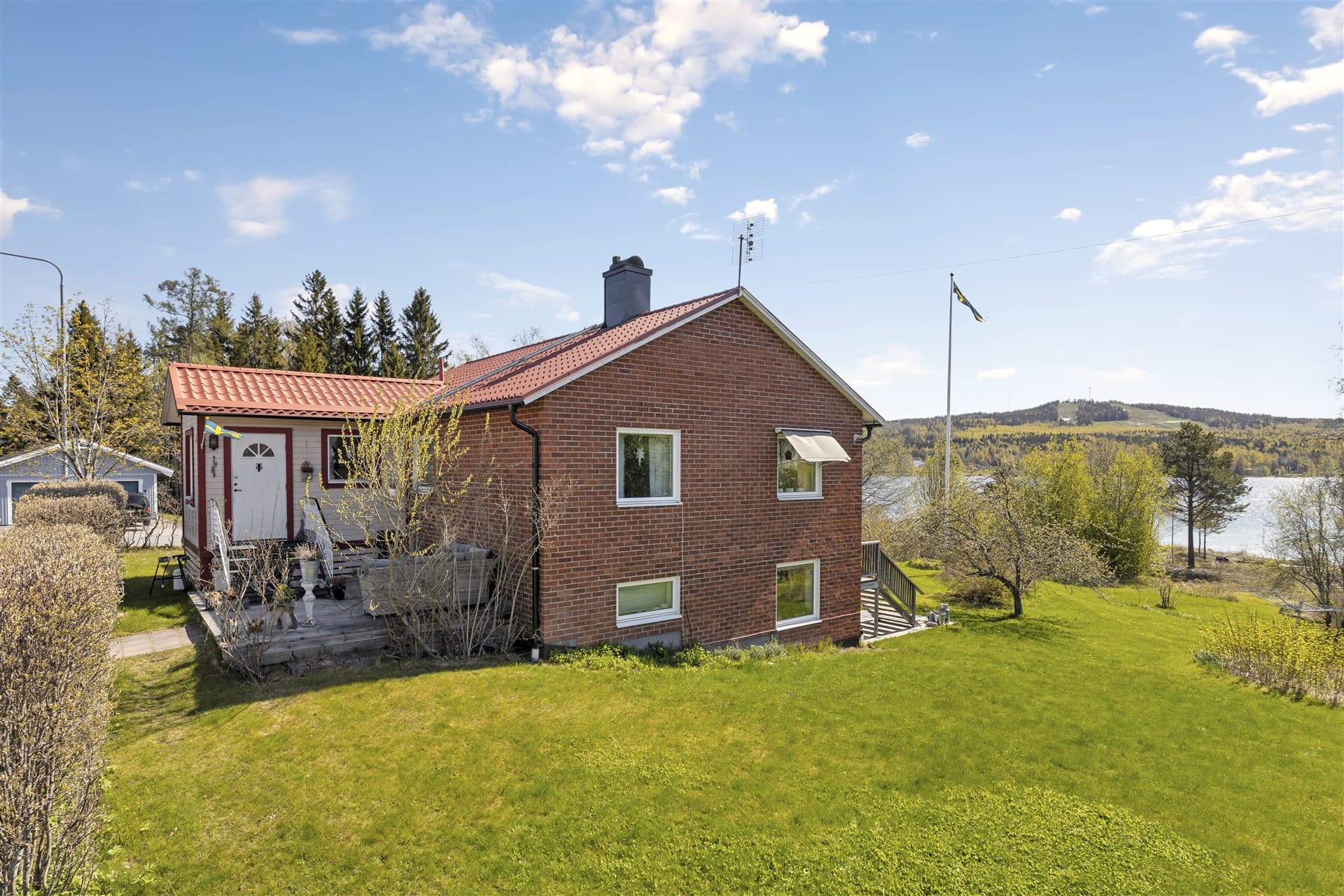 Klefbomsvägen 16